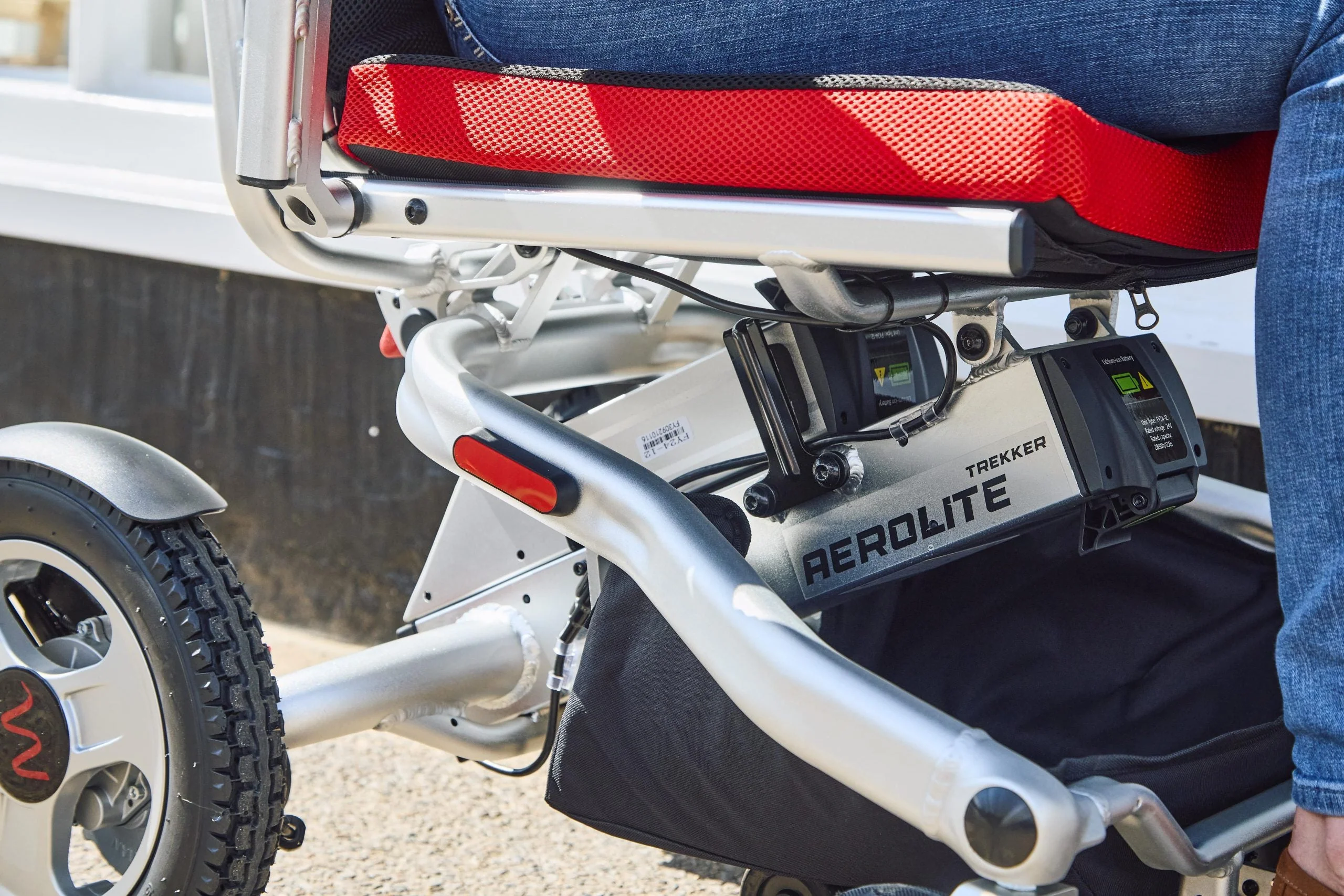 Aerolite Trekker Folding Powerchair - Image 11