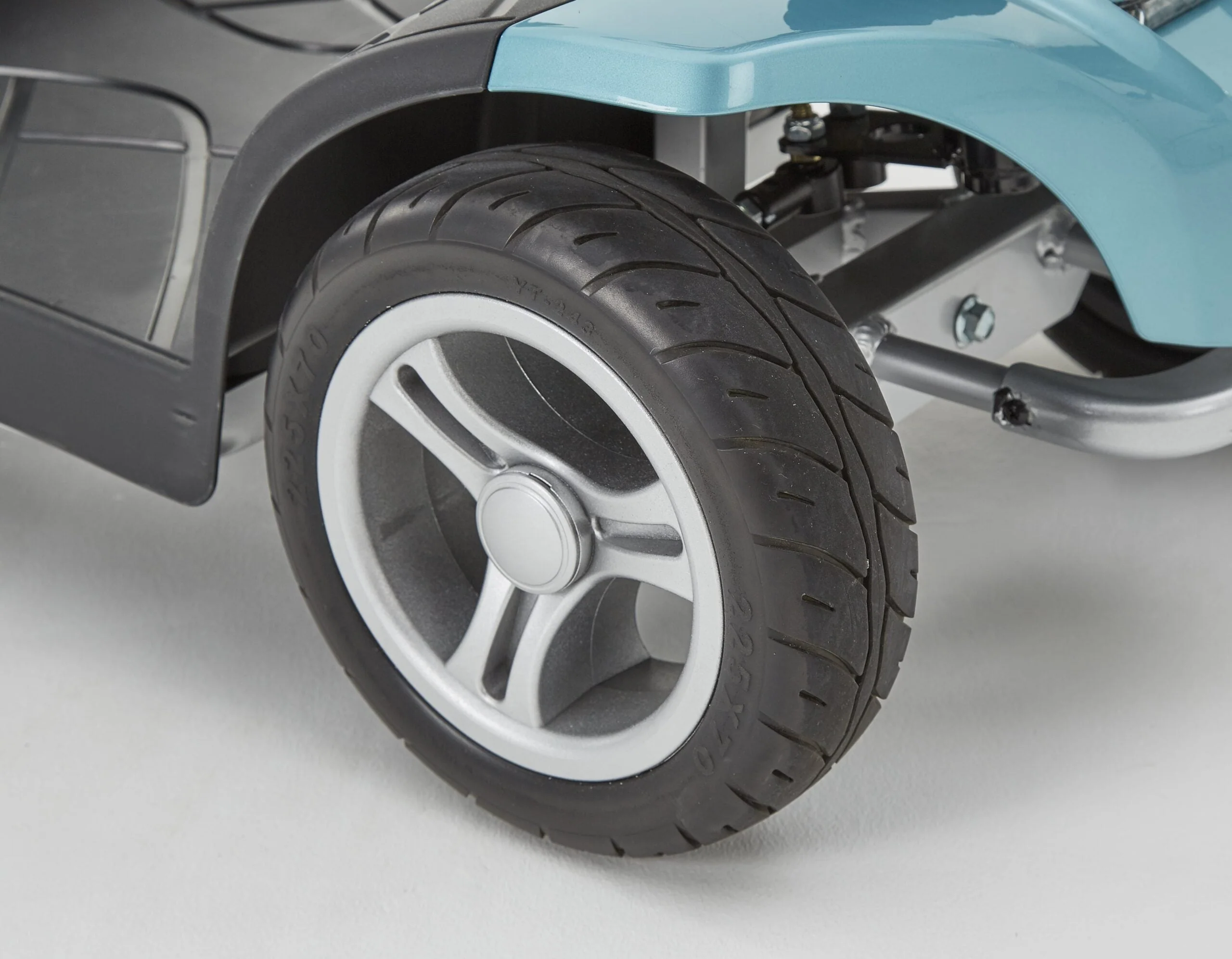 Airium Mobility Scooter - Image 4