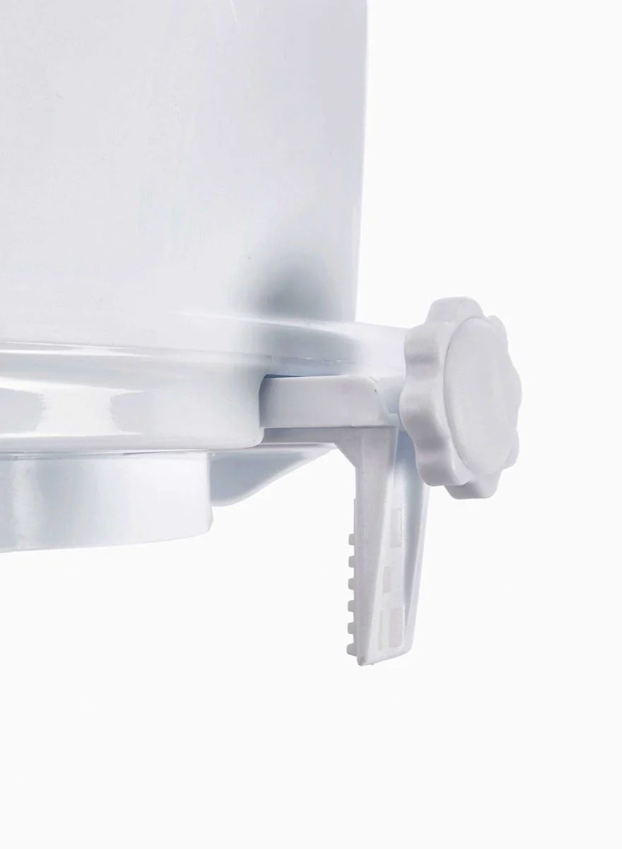 Basica Raised Toilet Seat - Image 10