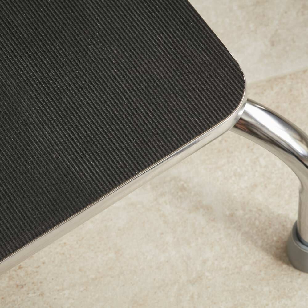 Bath Step Stool with Handrail - Image 3