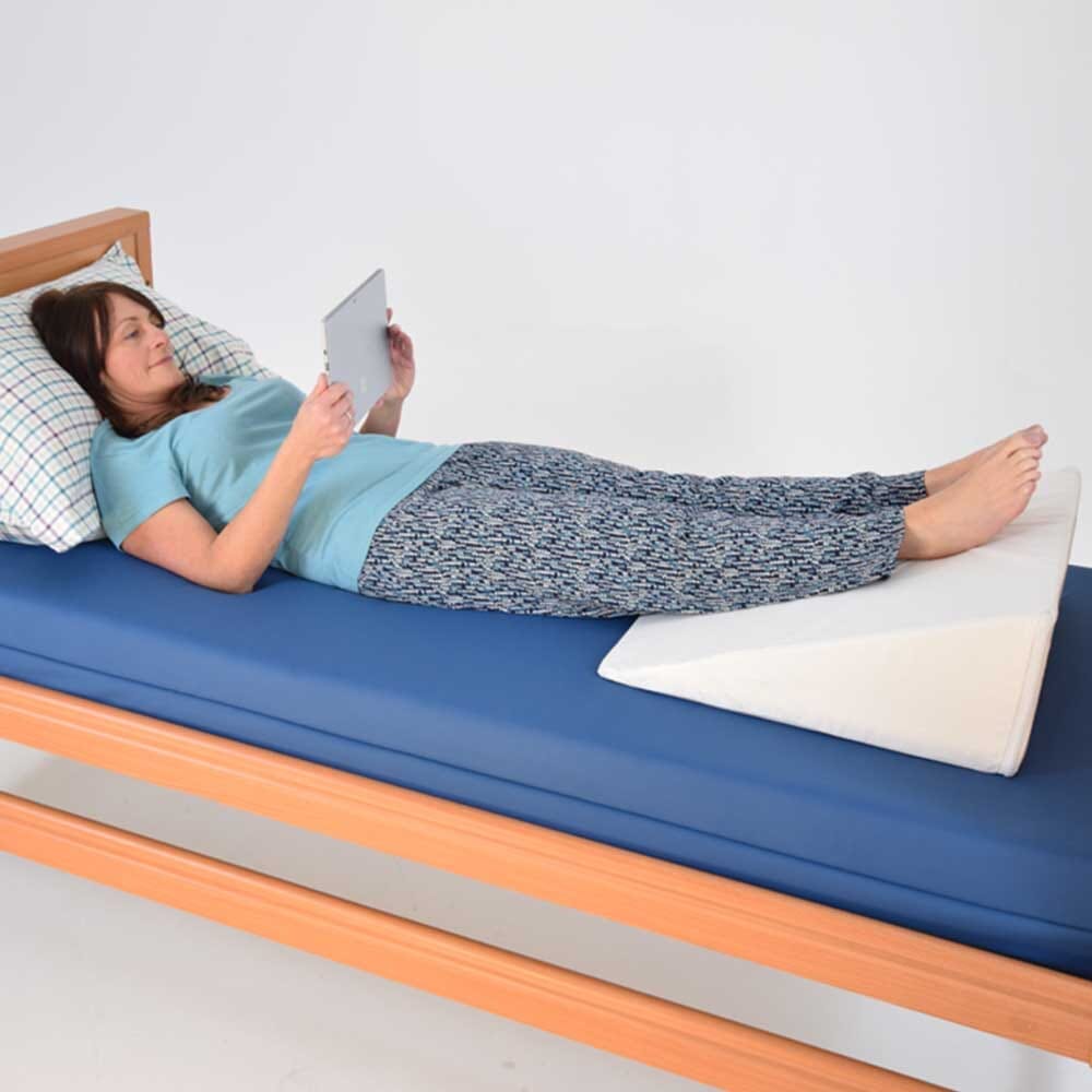Bed Wedge With Cover For Angled Back Or Leg Support - Image 3