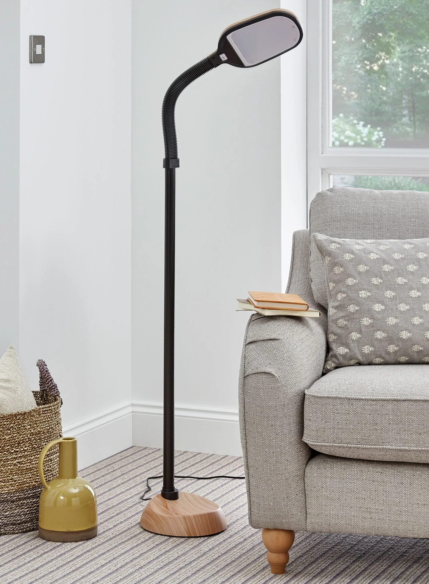 Beech Effect LED Floor Lamp - Image 4