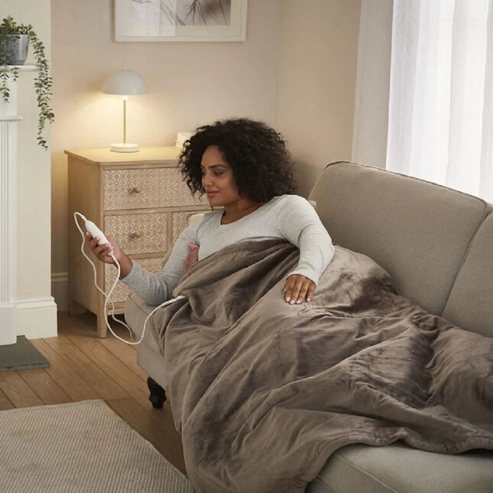 Beurer HD75 Cosy Heated Throw - Image 3