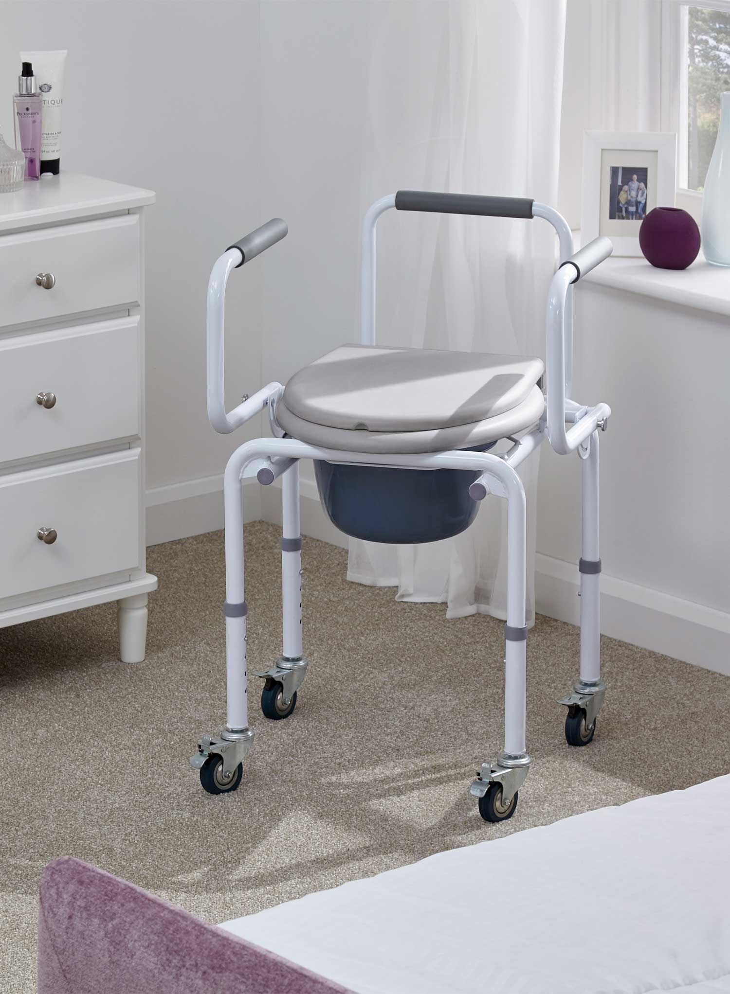 Burford Commode - Image 3