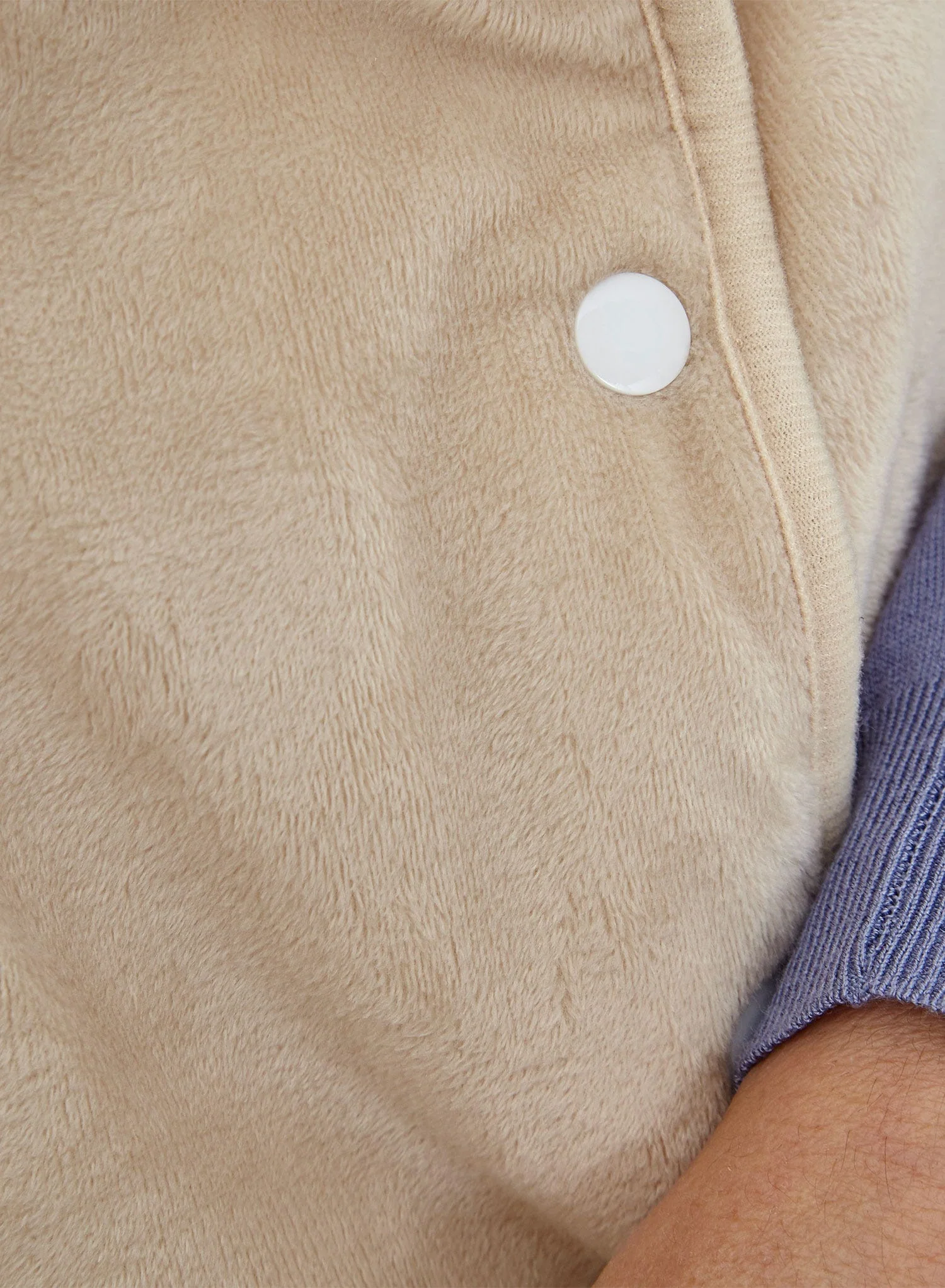 Comfi Heated Luxury Cosy - Image 9