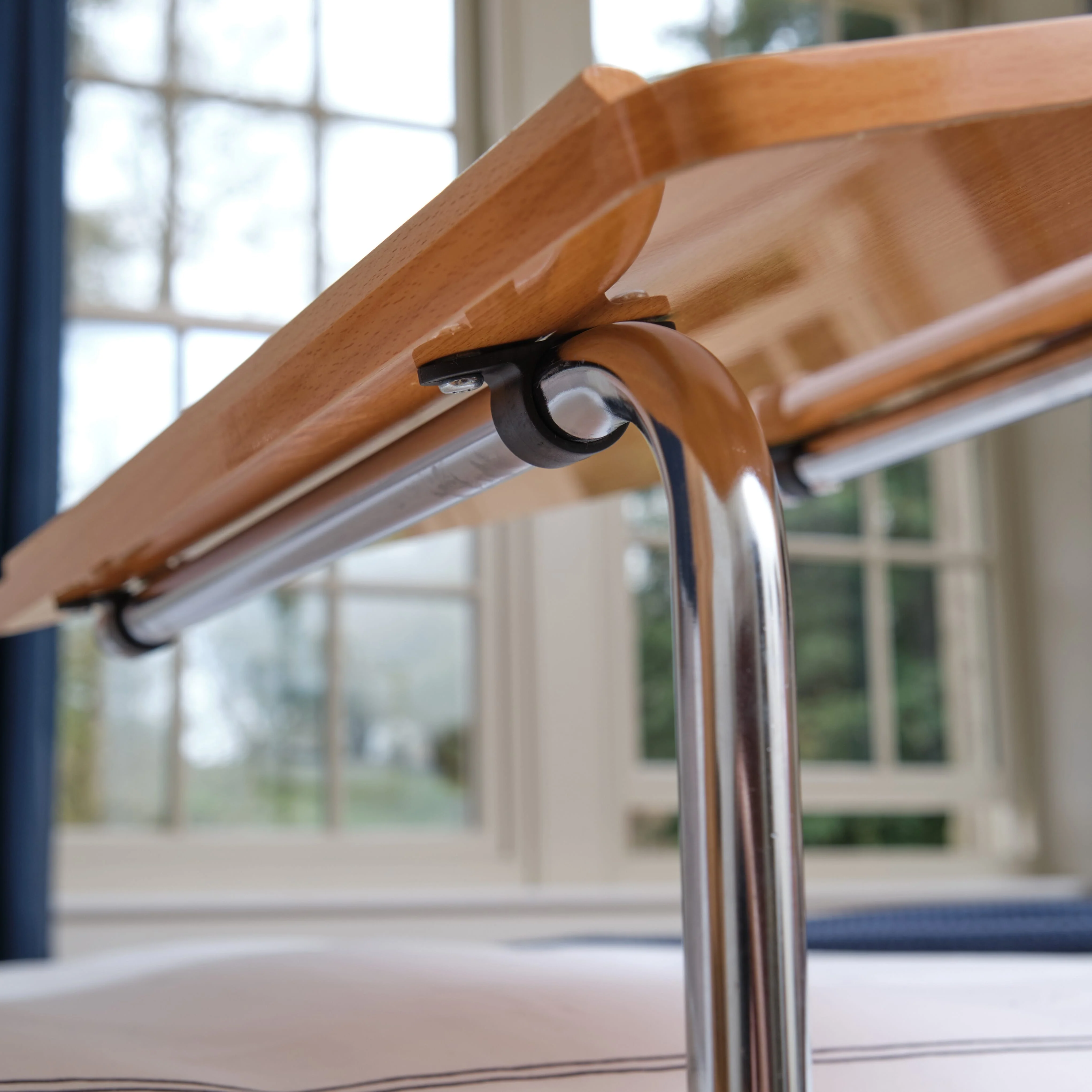 NRS  Divan Overbed Table - Image 3