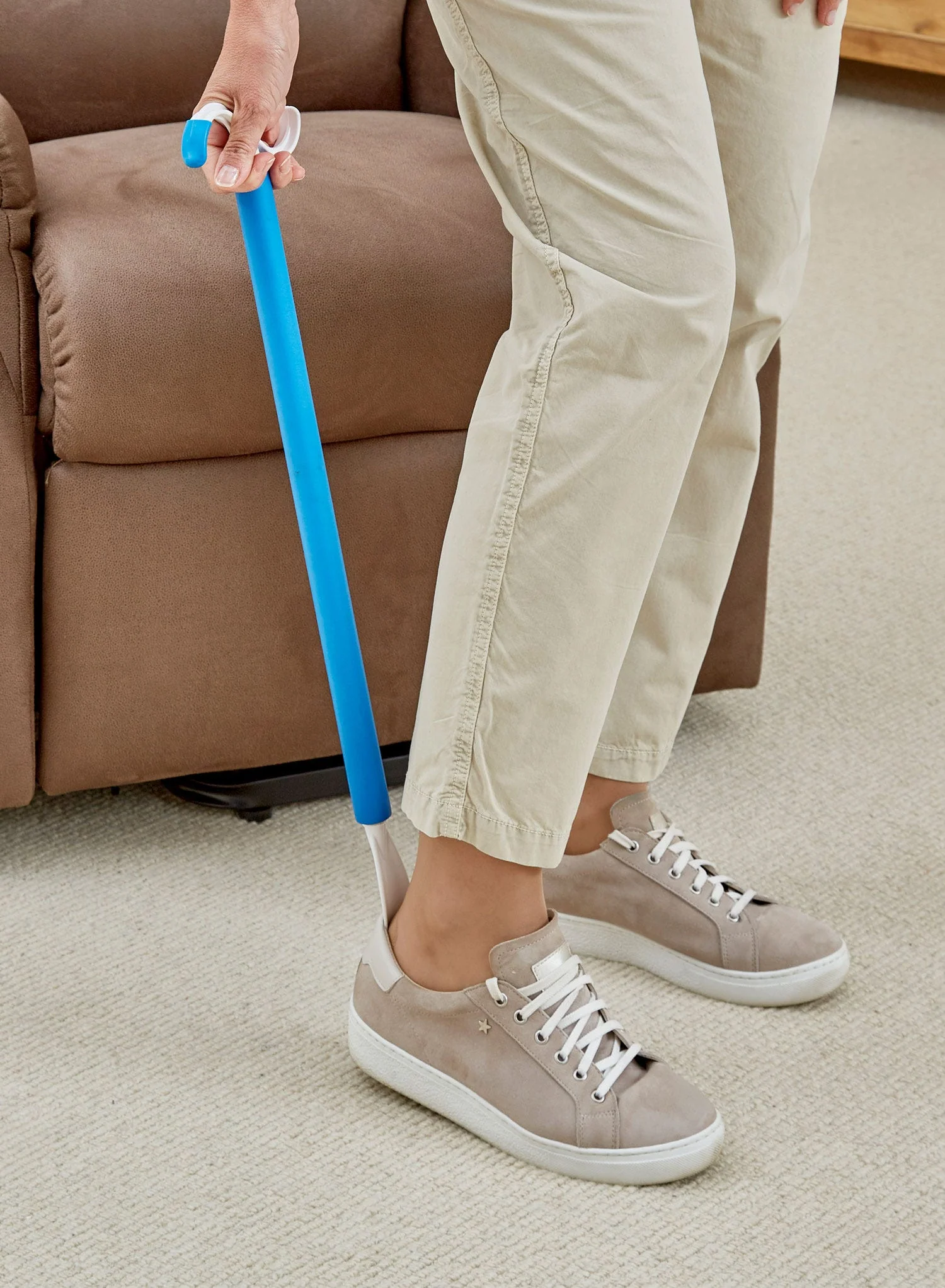 Dressing Stick with Padded Shoe Horn - Image 11
