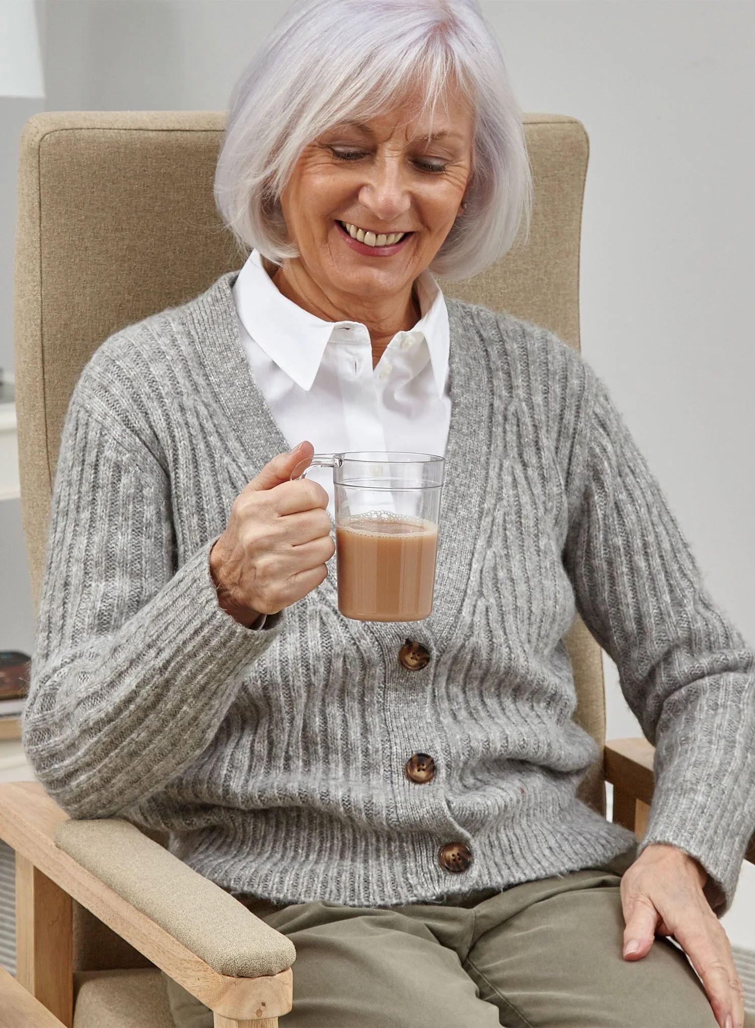 Easi Grip Caring Cup - Image 4