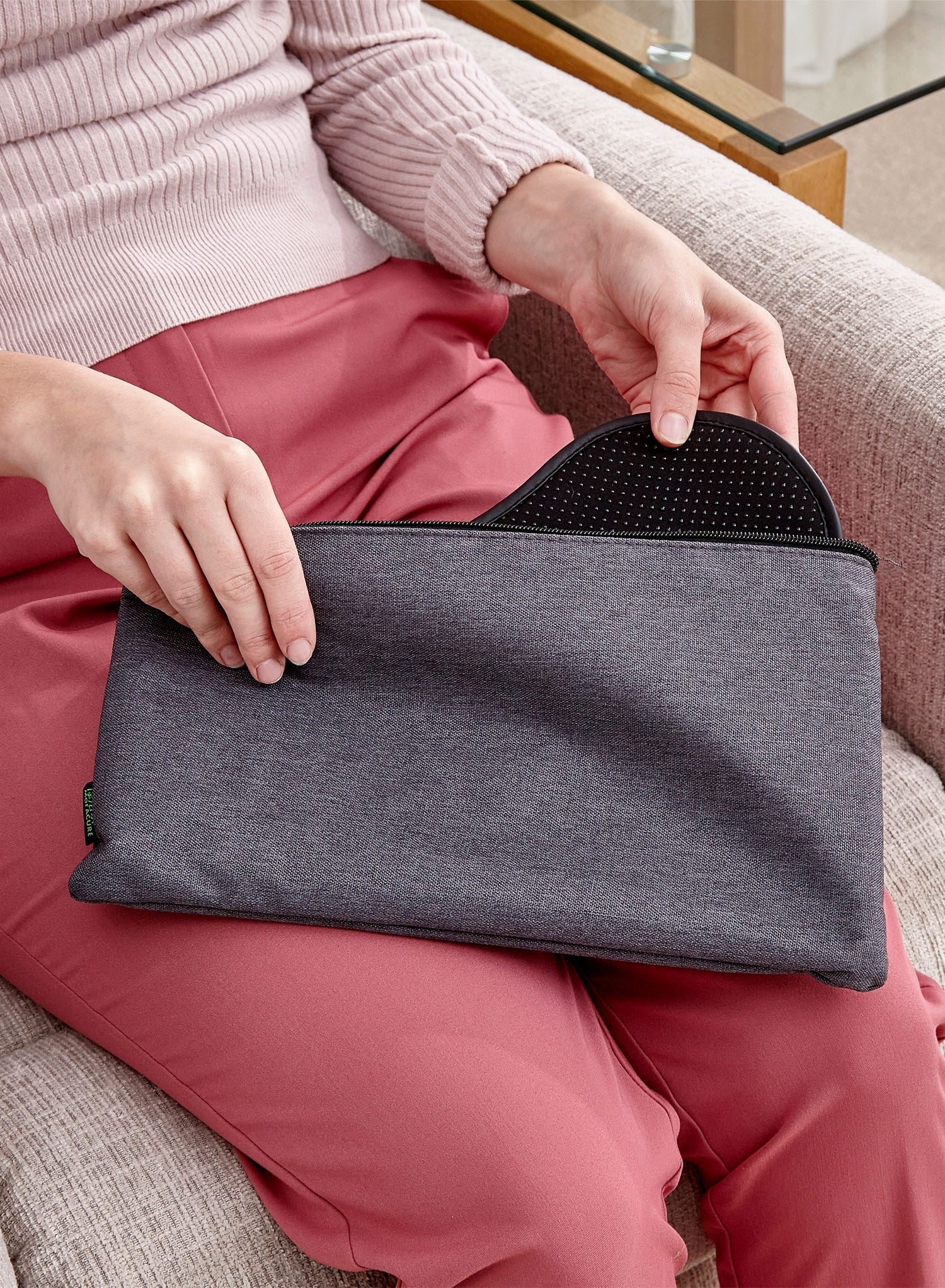 EMS Foot Massager and Circulation Booster - Image 9