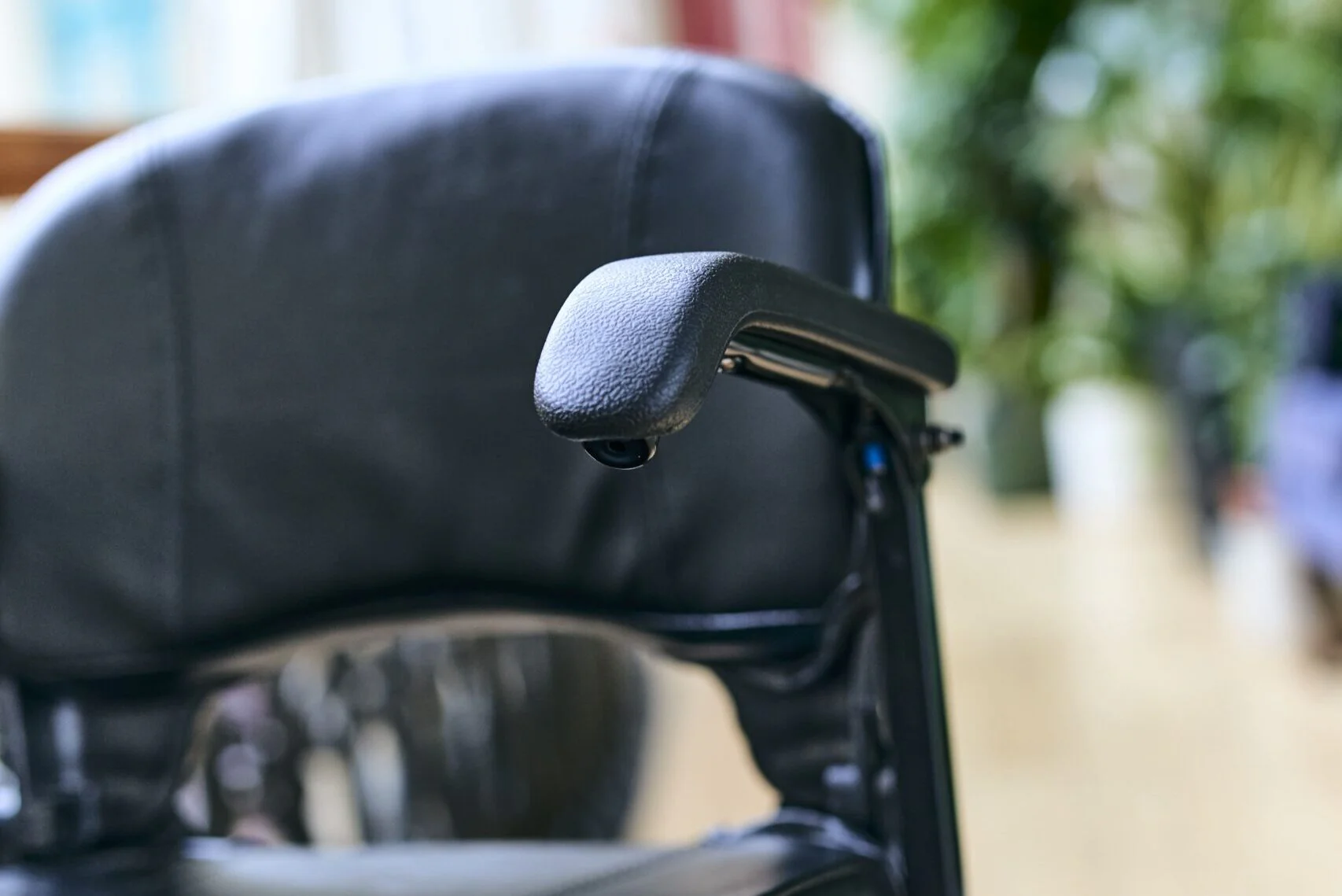 eTravel Mobility Scooter - Image 4