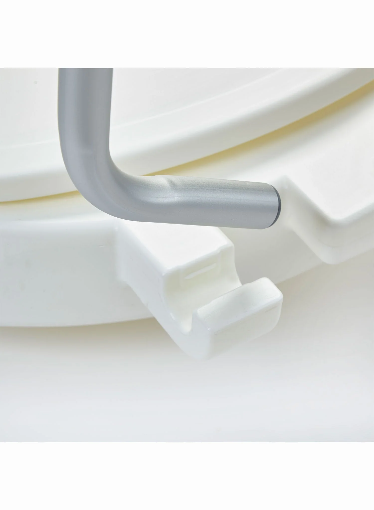 Europa Toilet Seat - Image 8