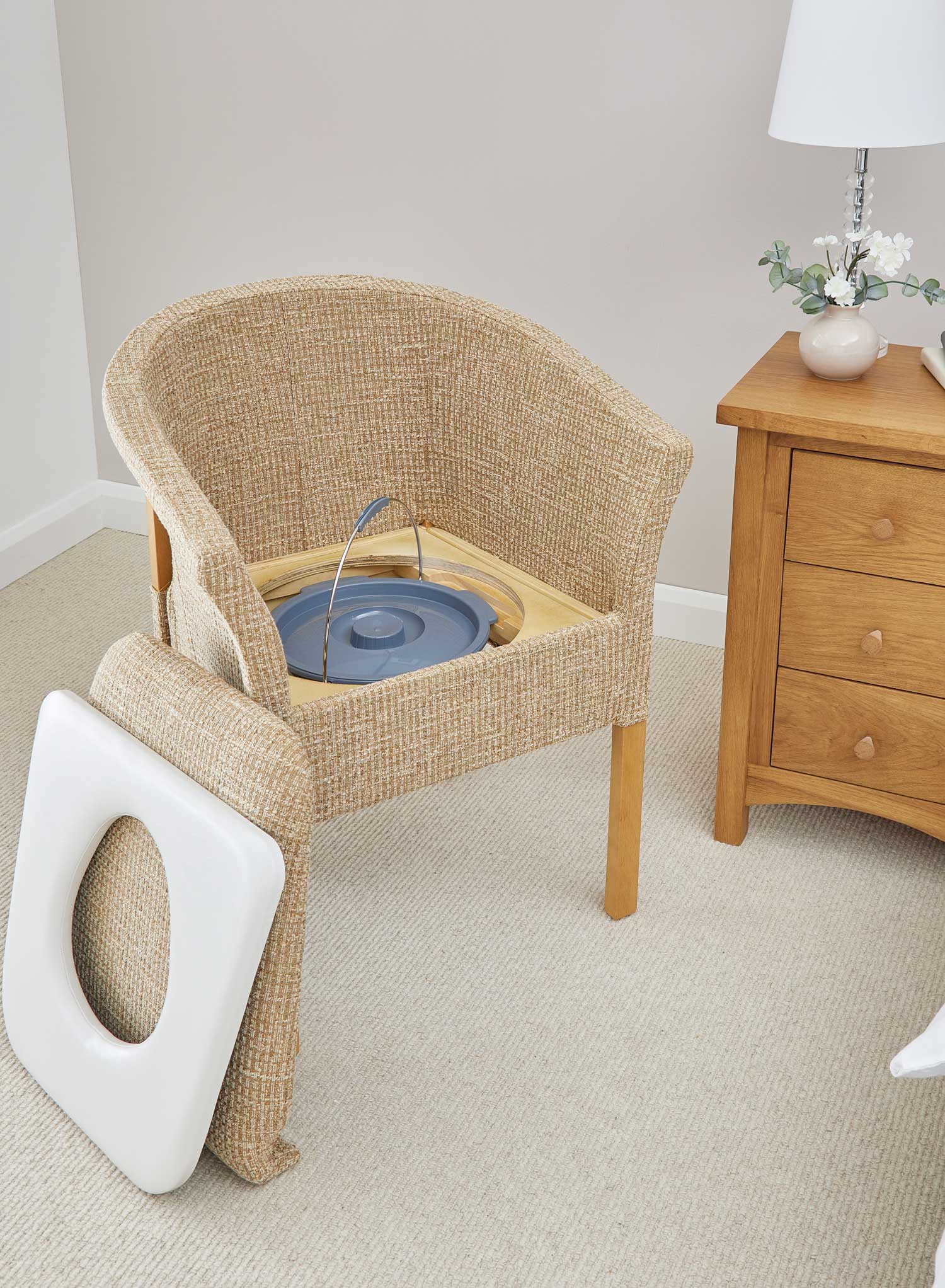 Exmouth Luxury Commode - Image 6