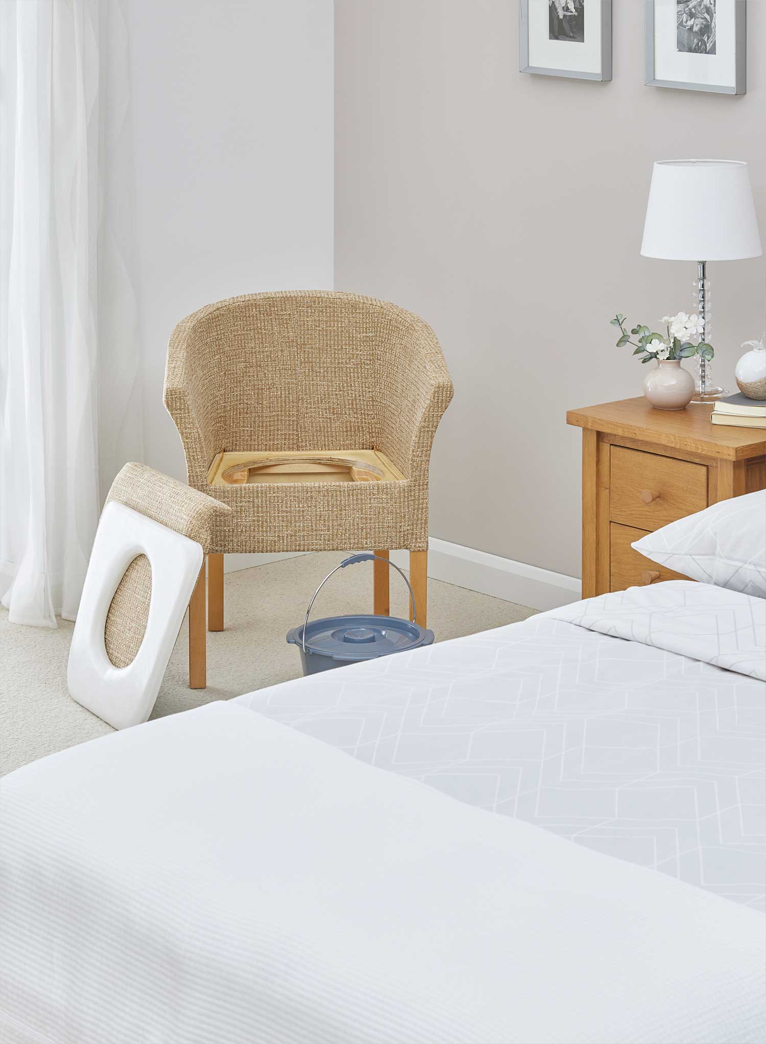 Exmouth Luxury Commode - Image 7