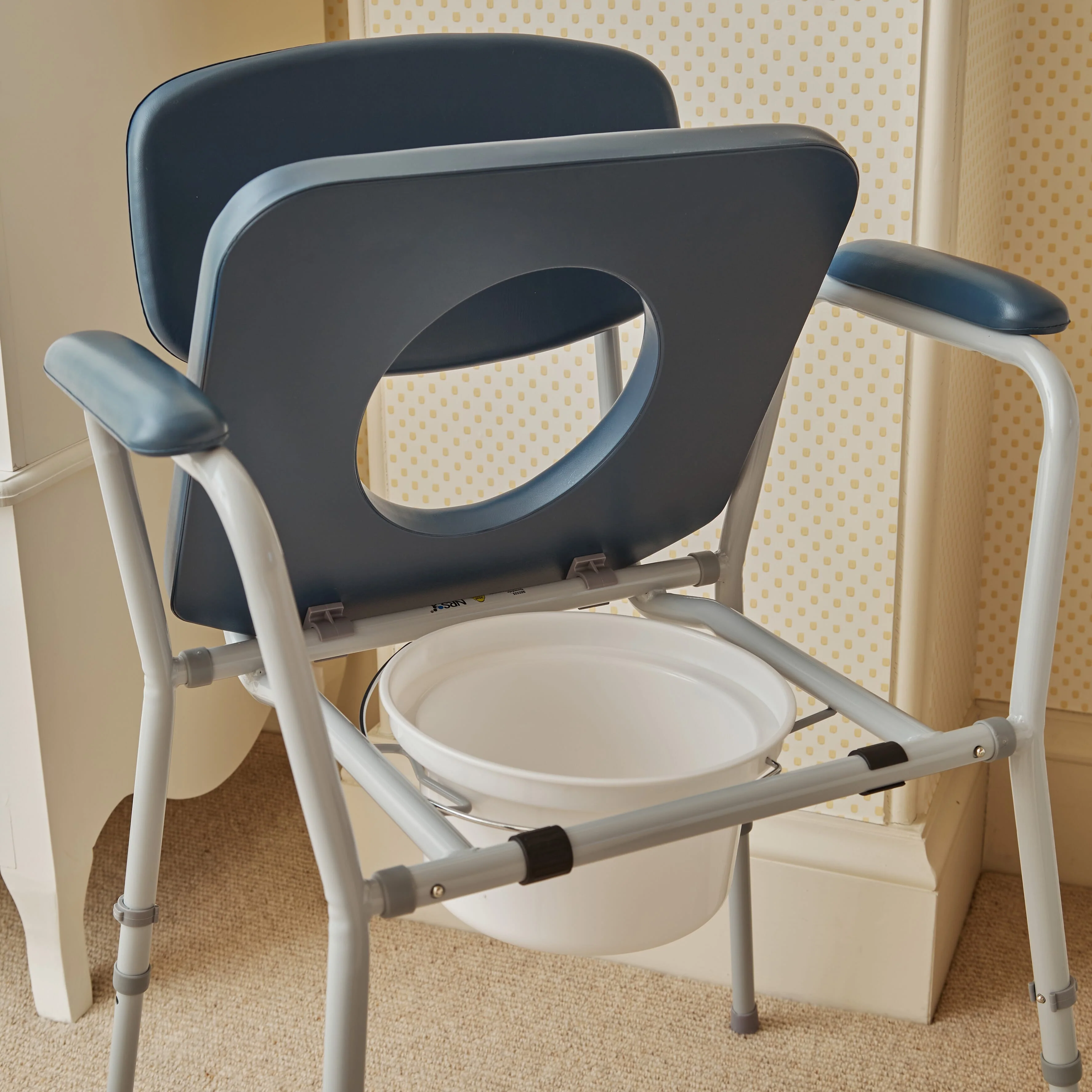 NRS Dovedale Comfort Commode - Image 2