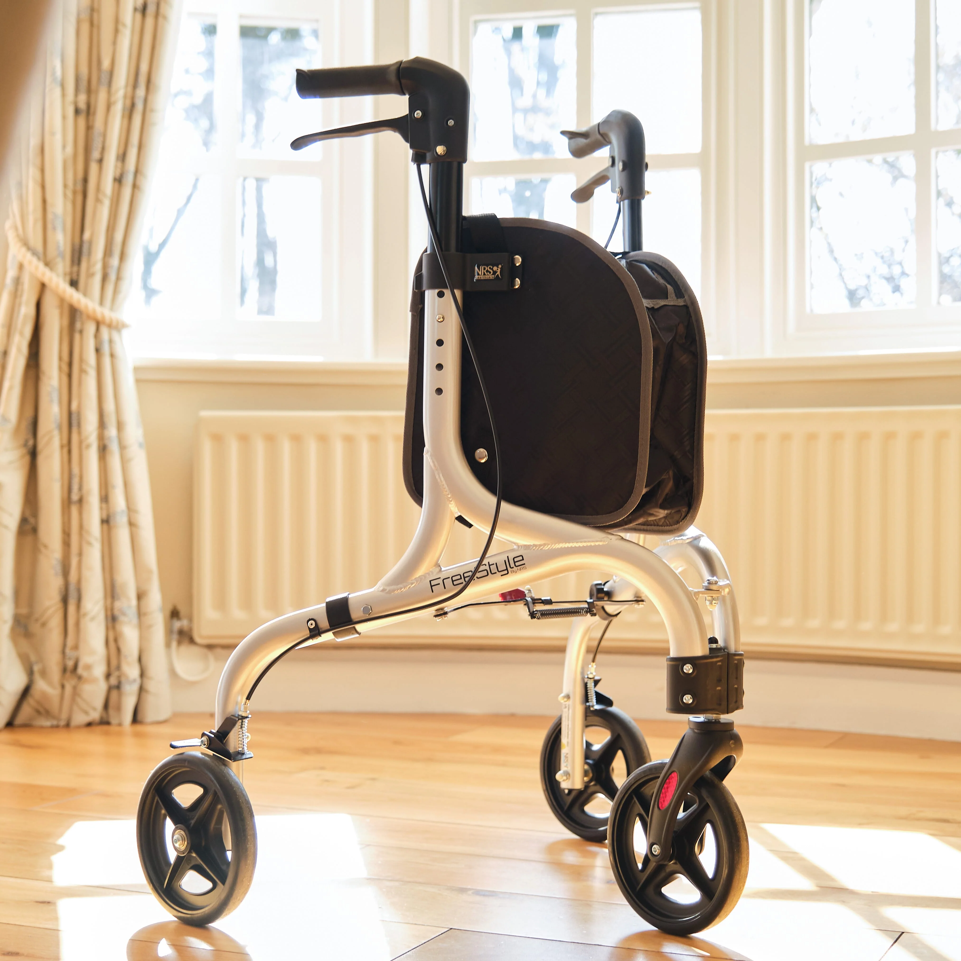 NRS Freestyle 3 Wheel Rollator - Image 8