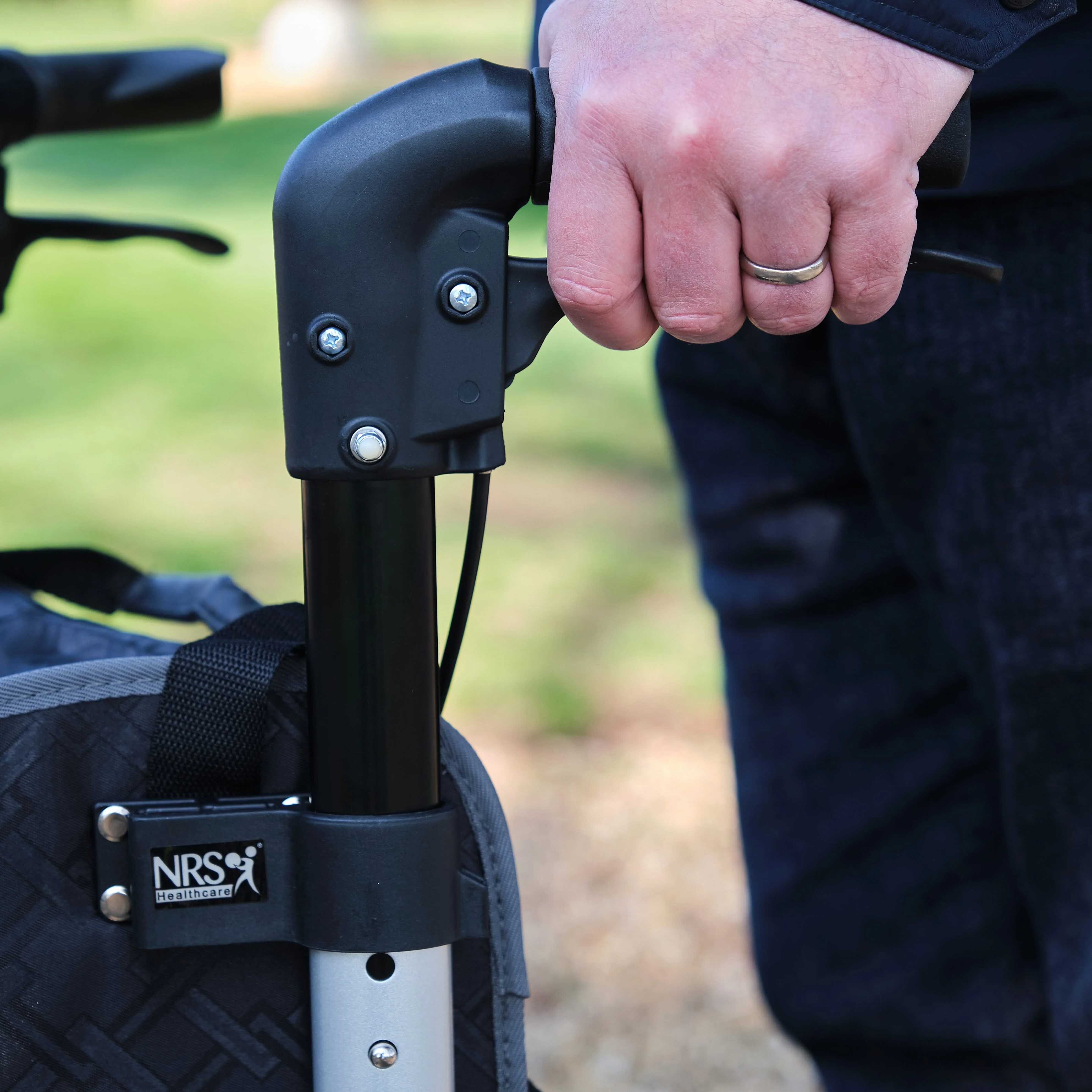 NRS Freestyle 3 Wheel Rollator - Image 9