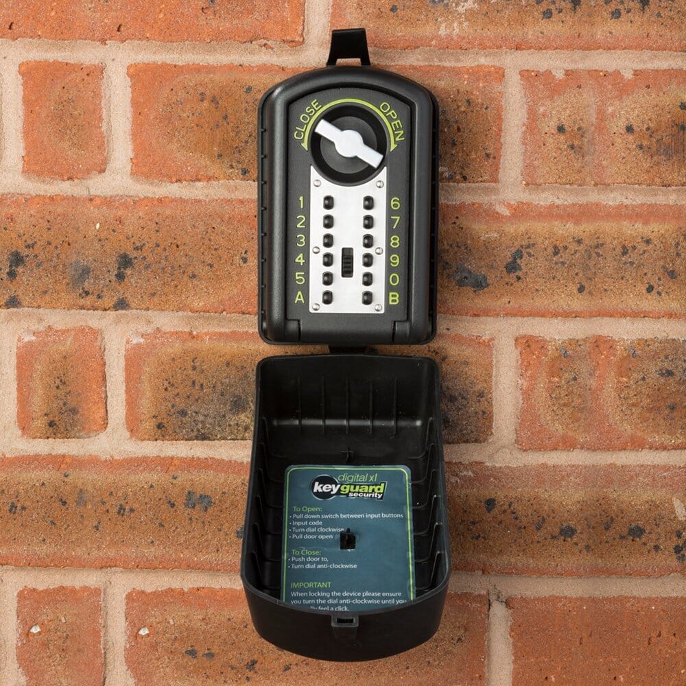 Keyguard Digital XL Key Safe - Image 2