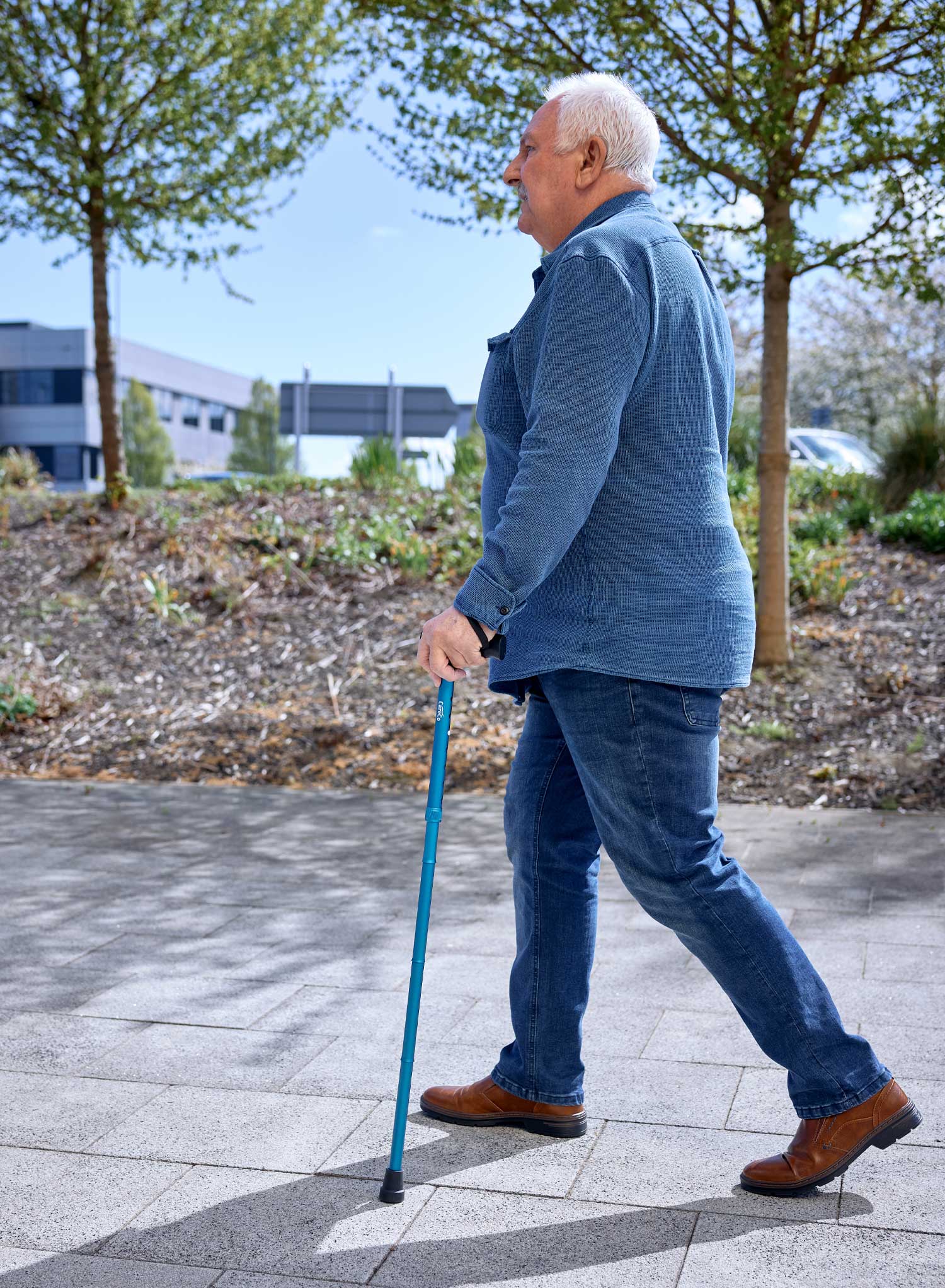 Liberty Folding Walking Stick - Image 4