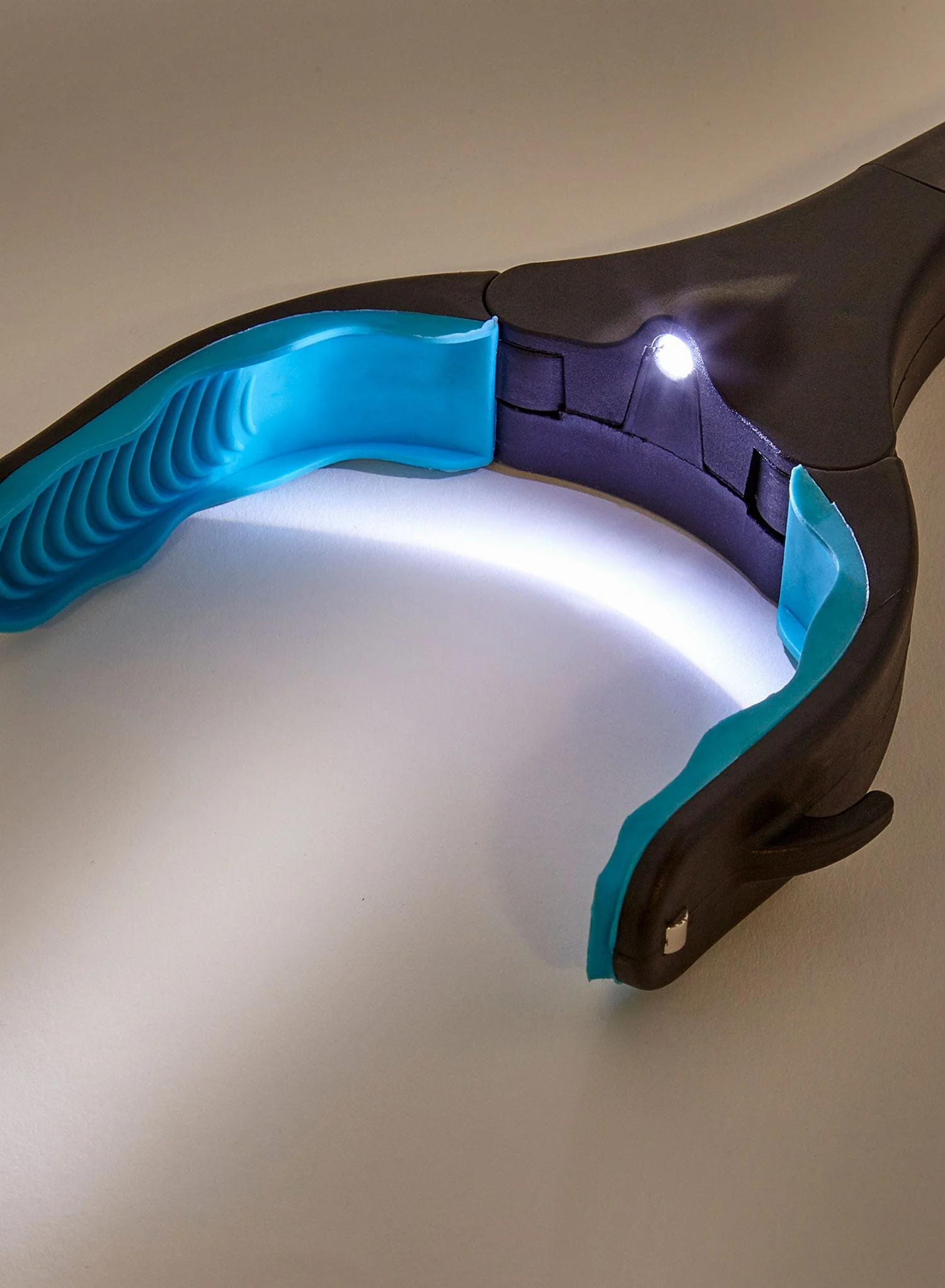 Lock & Grip Arthritis Friendly Grabber - Image 8