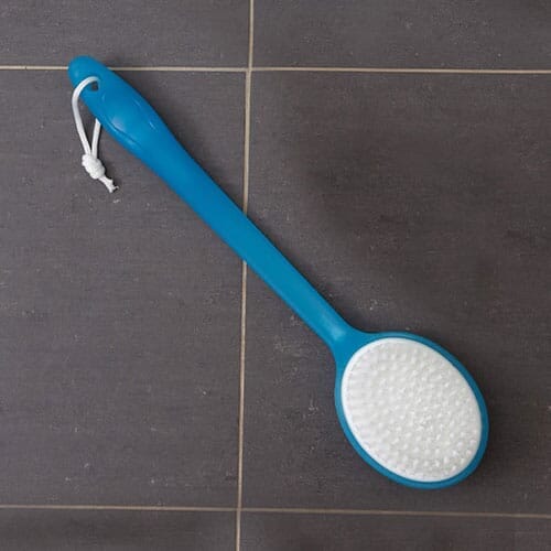 Long Handled Bath Brush - Image 3