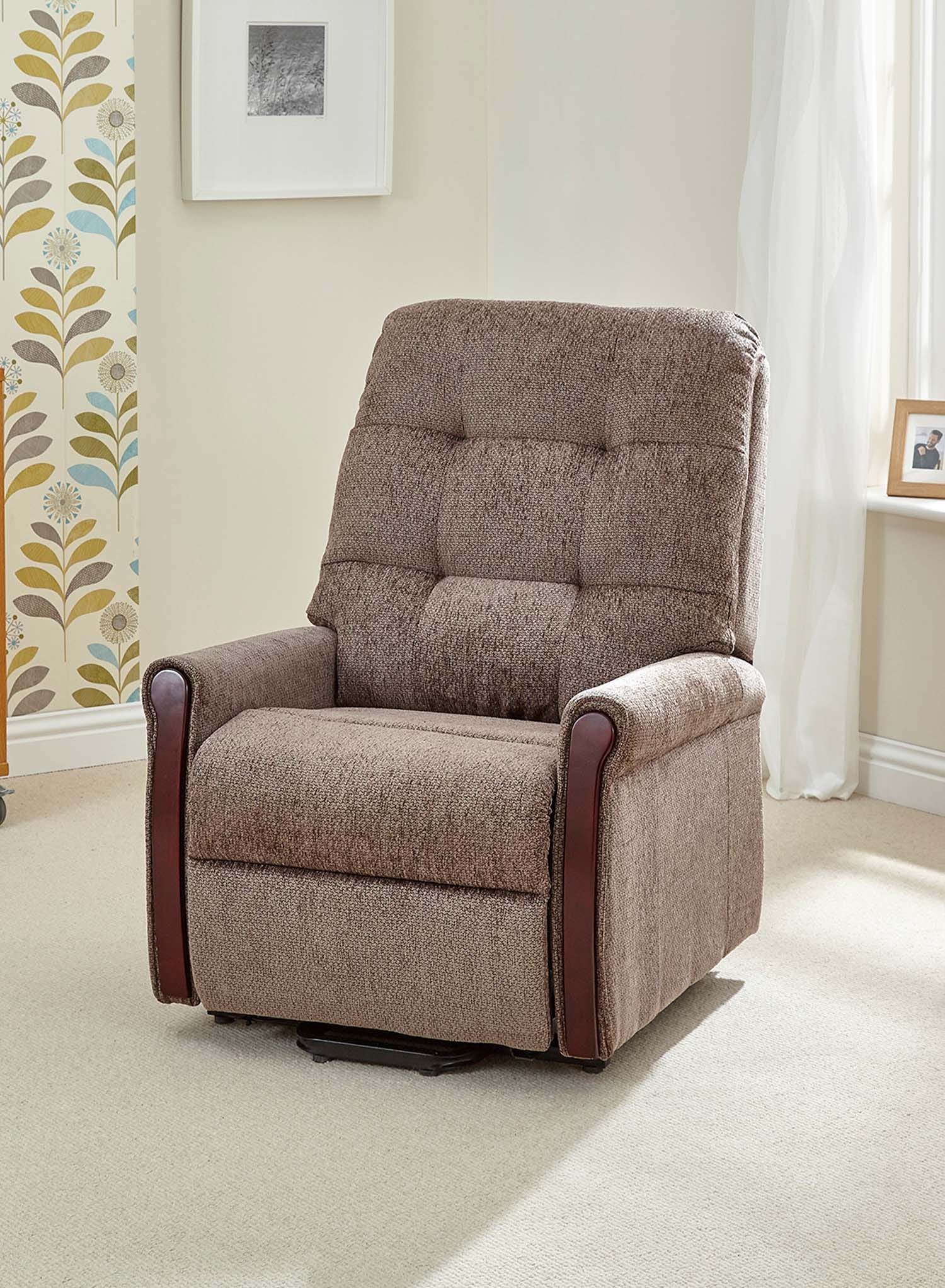 MaxiComfort Classic Riser Recliner - Image 3