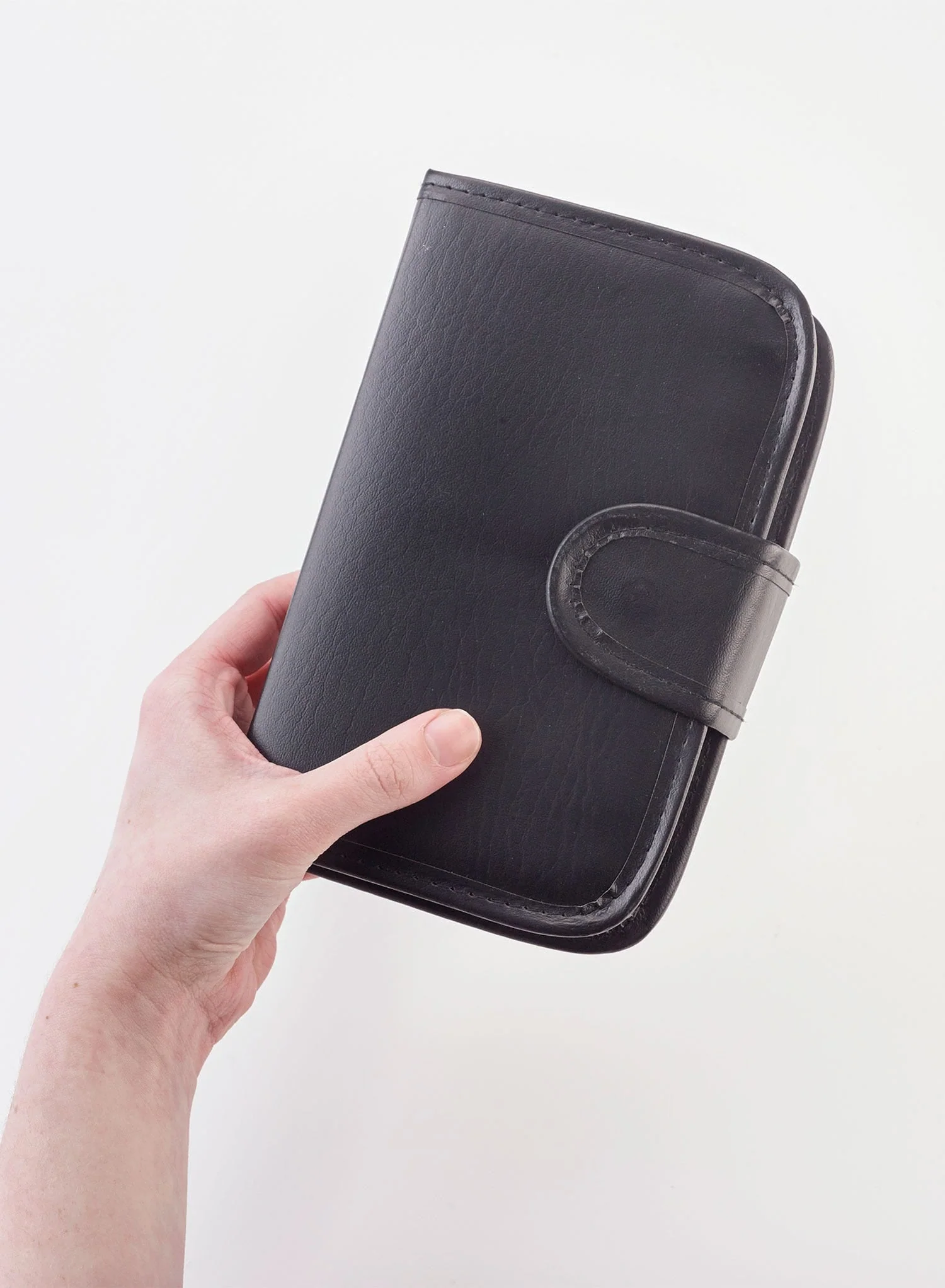 Mi Vitals Weekly Wallet Organiser - Image 5