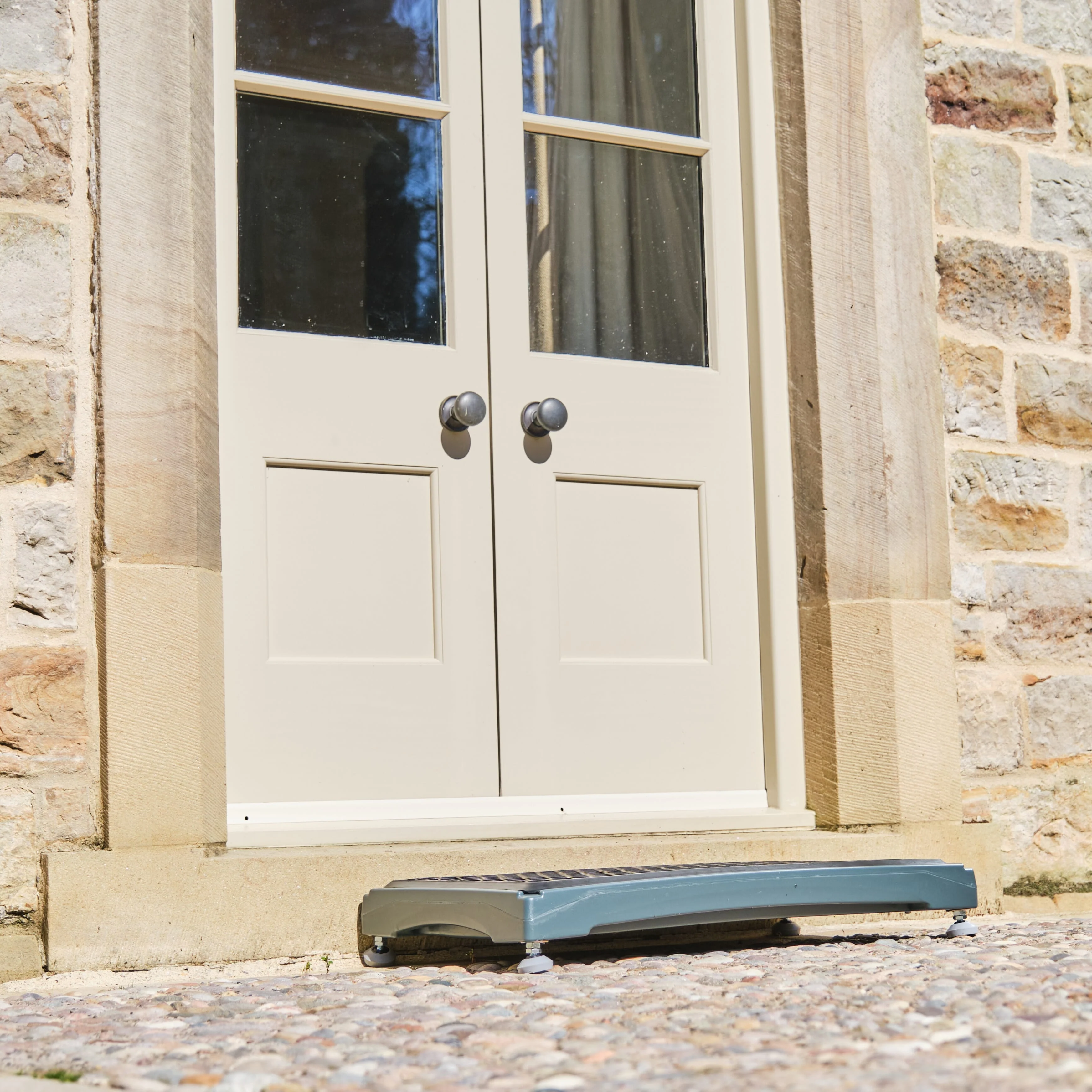 NRS Mobility Care Outdoor Plastic Half Step - Image 3