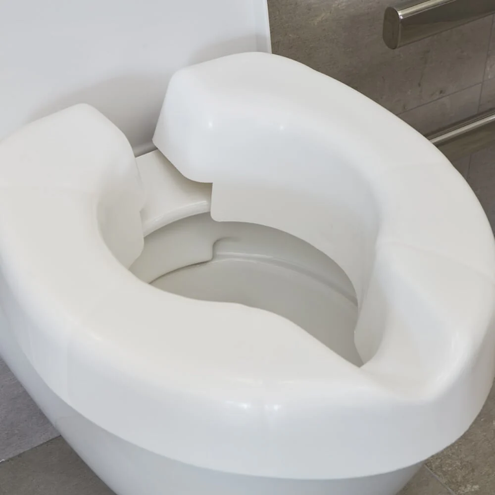 NRS Novelle Clip On Raised Toilet Seat - Image 3