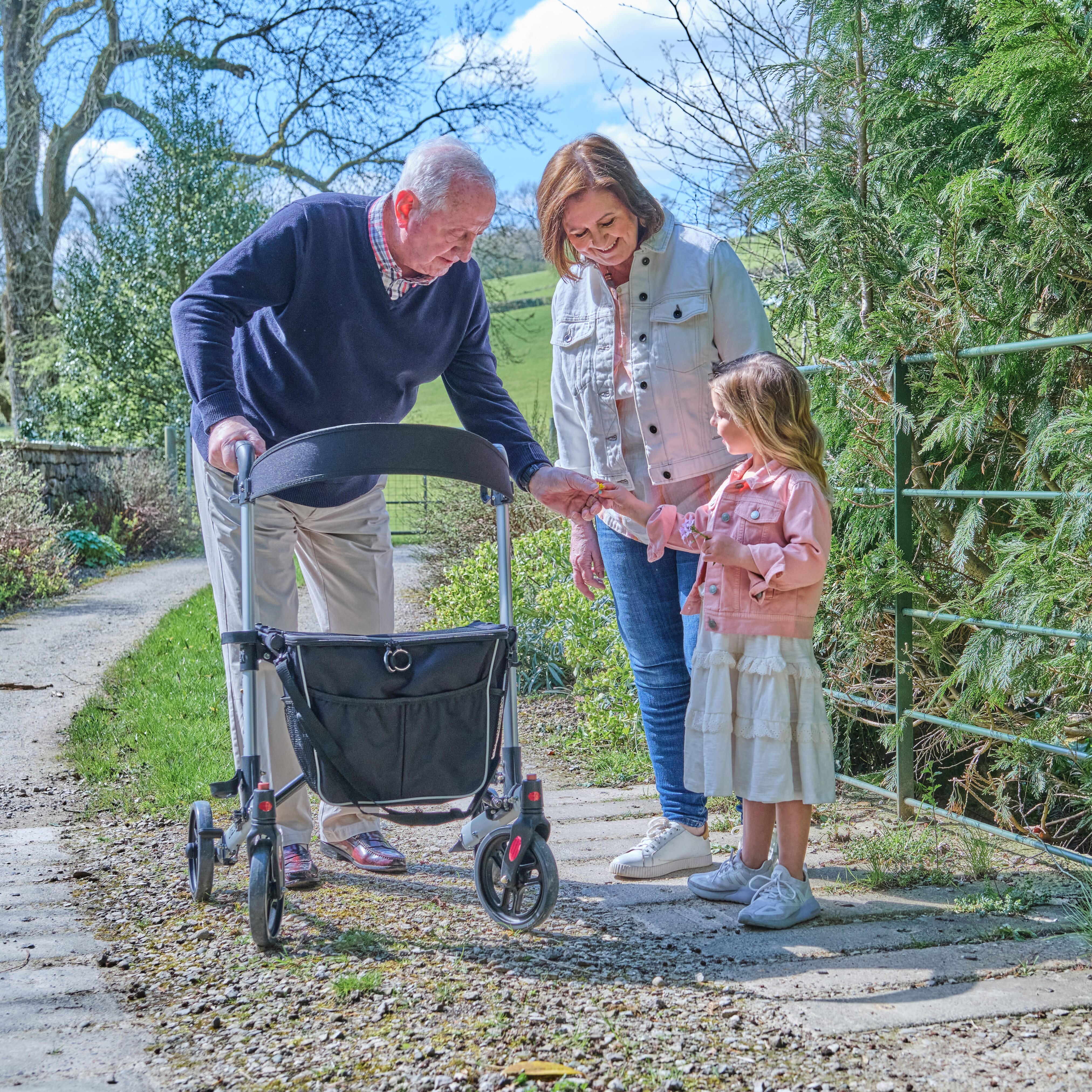 NRS Compact Easy Rollator - Image 2
