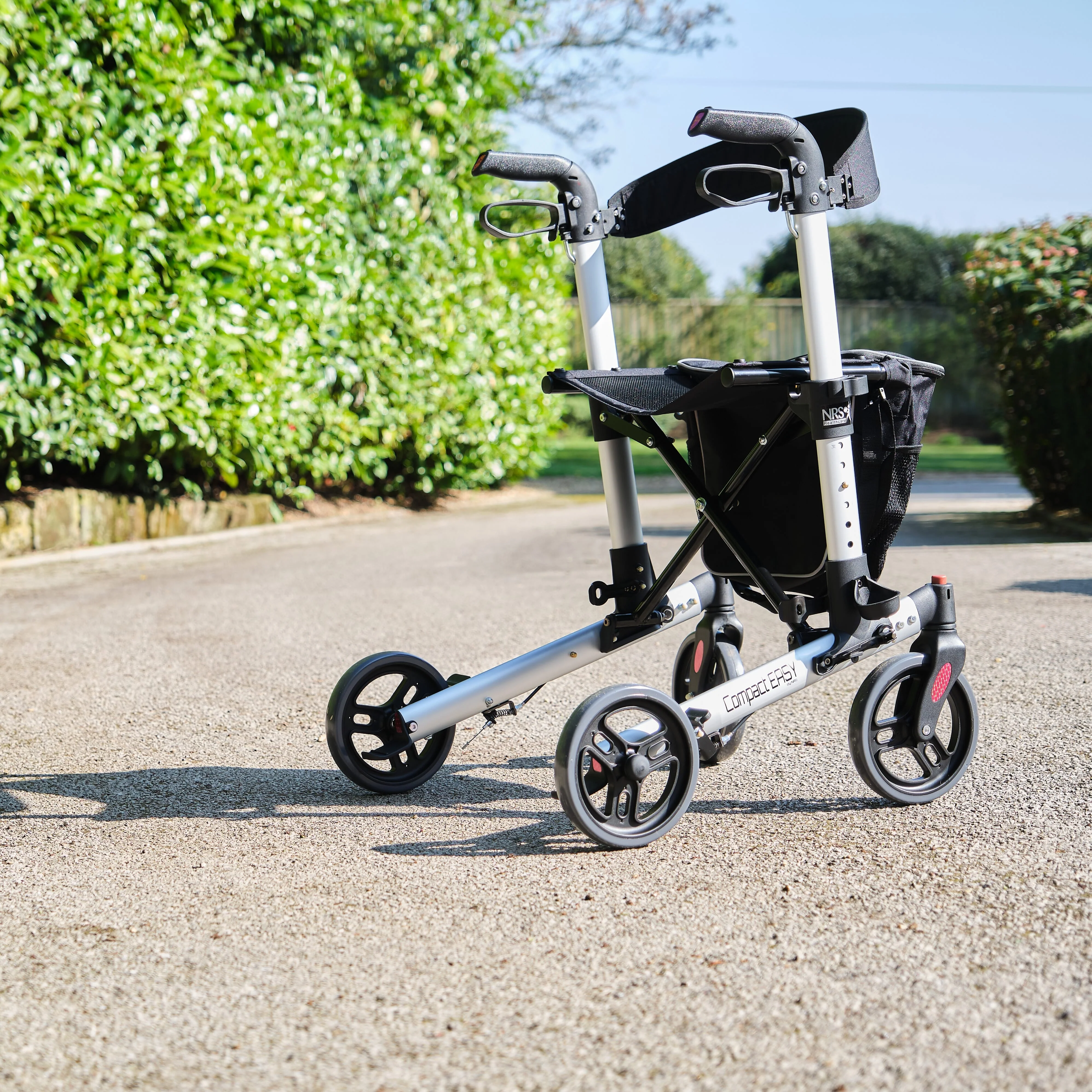NRS Compact Easy Rollator - Image 5