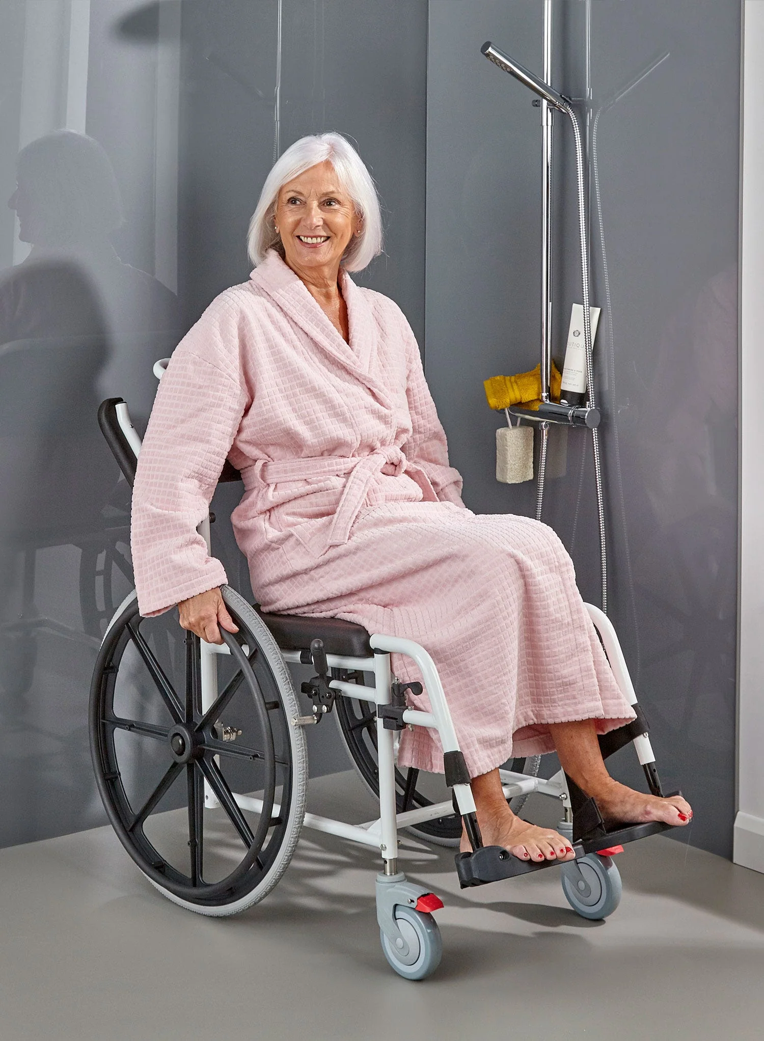Ocean Shower Commode Chair - Image 4