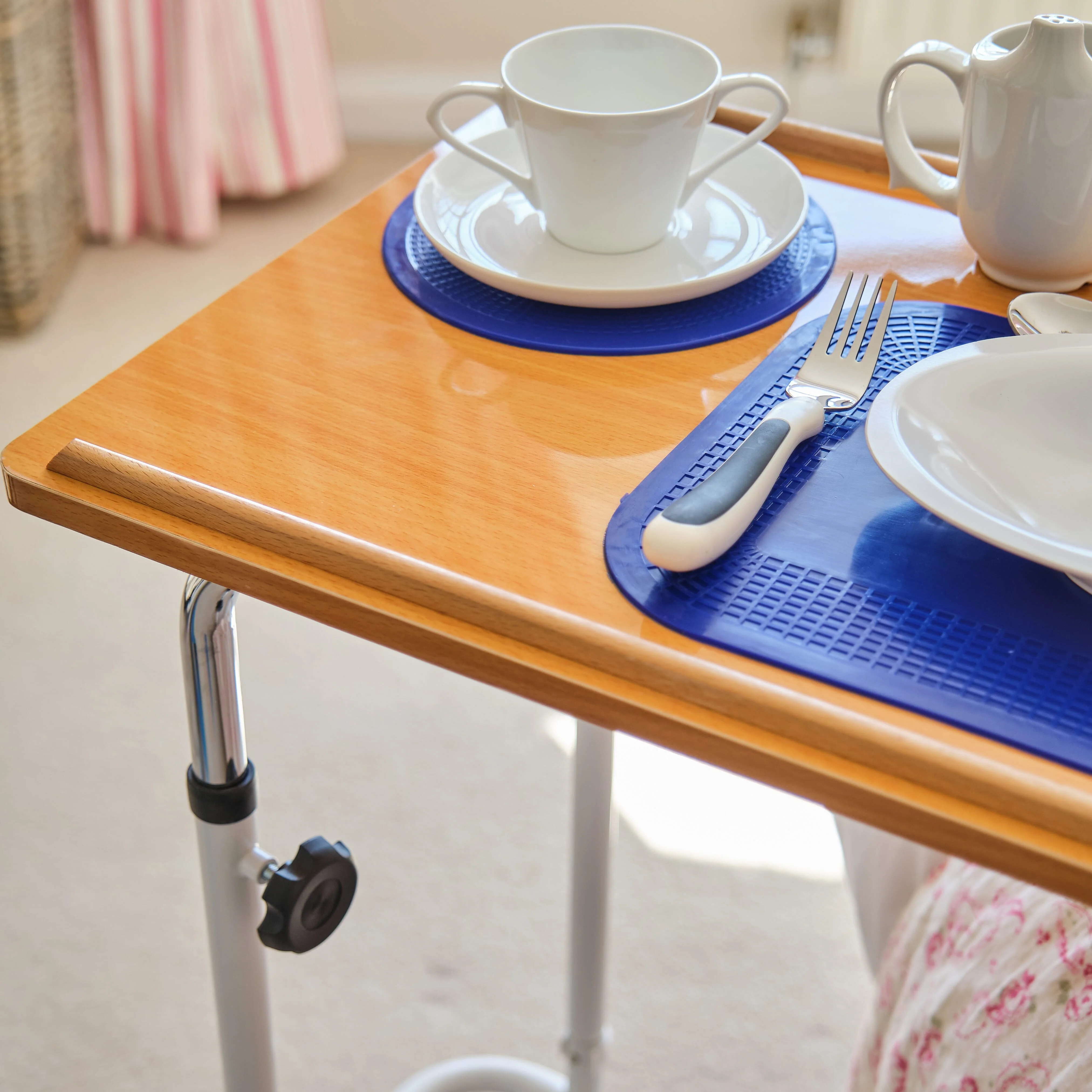 NRS  Overbed Table - Image 2