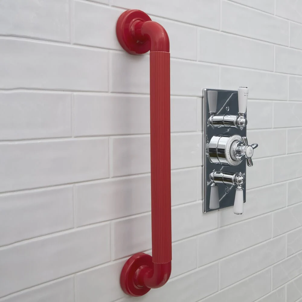 Plastic Fluted Grab Rail - 450mm (18") - Red - Image 3