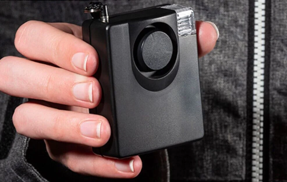 Police Preferred Personal Alarm with Strobe - Image 3