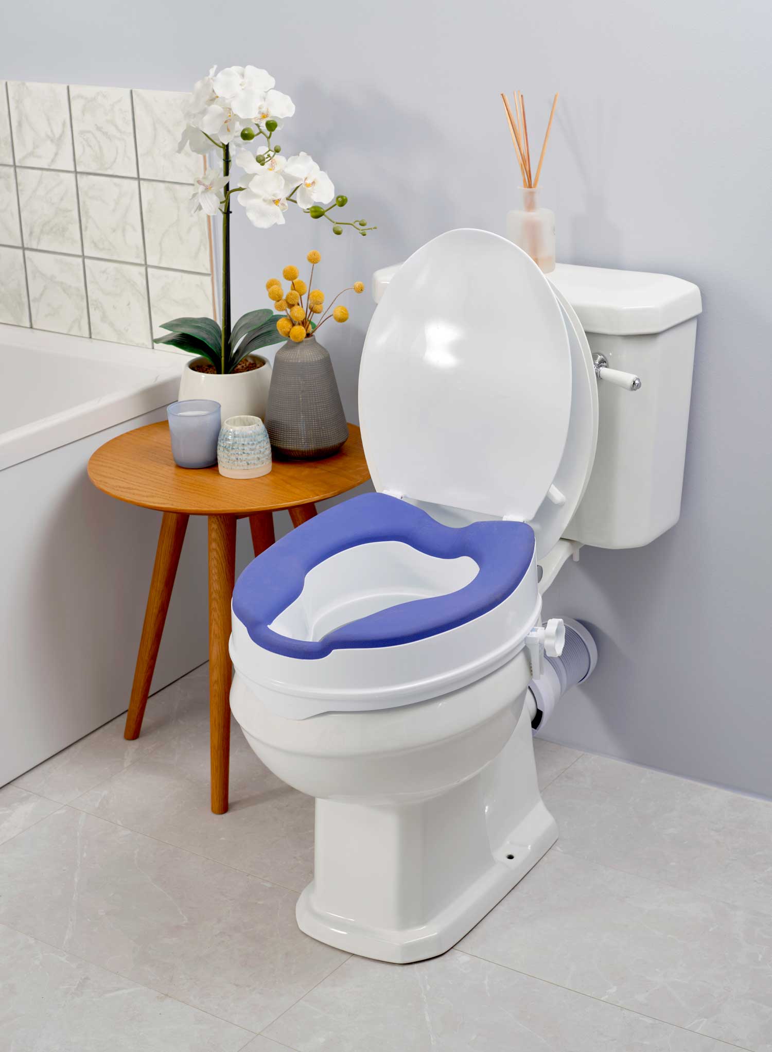 Pride Raised Toilet Seat - Image 3