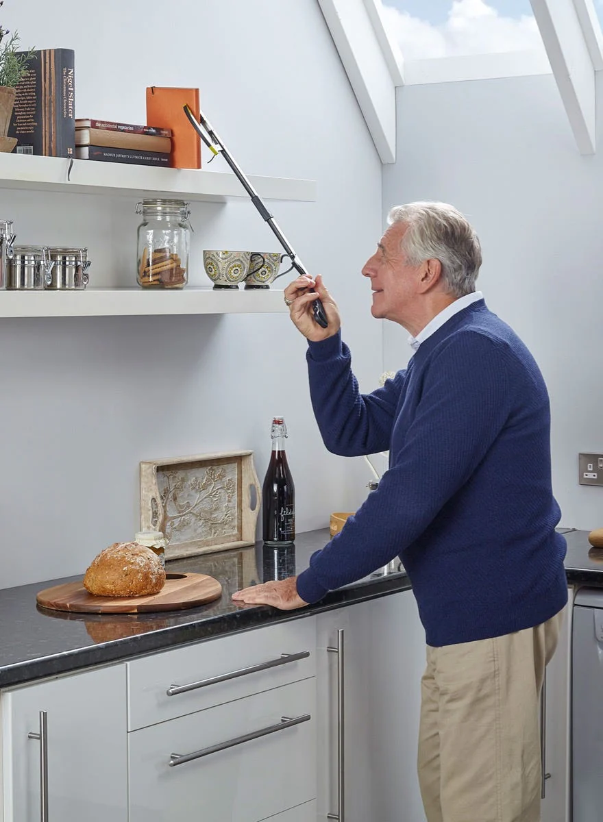 Pro Folding Reacher - Image 8