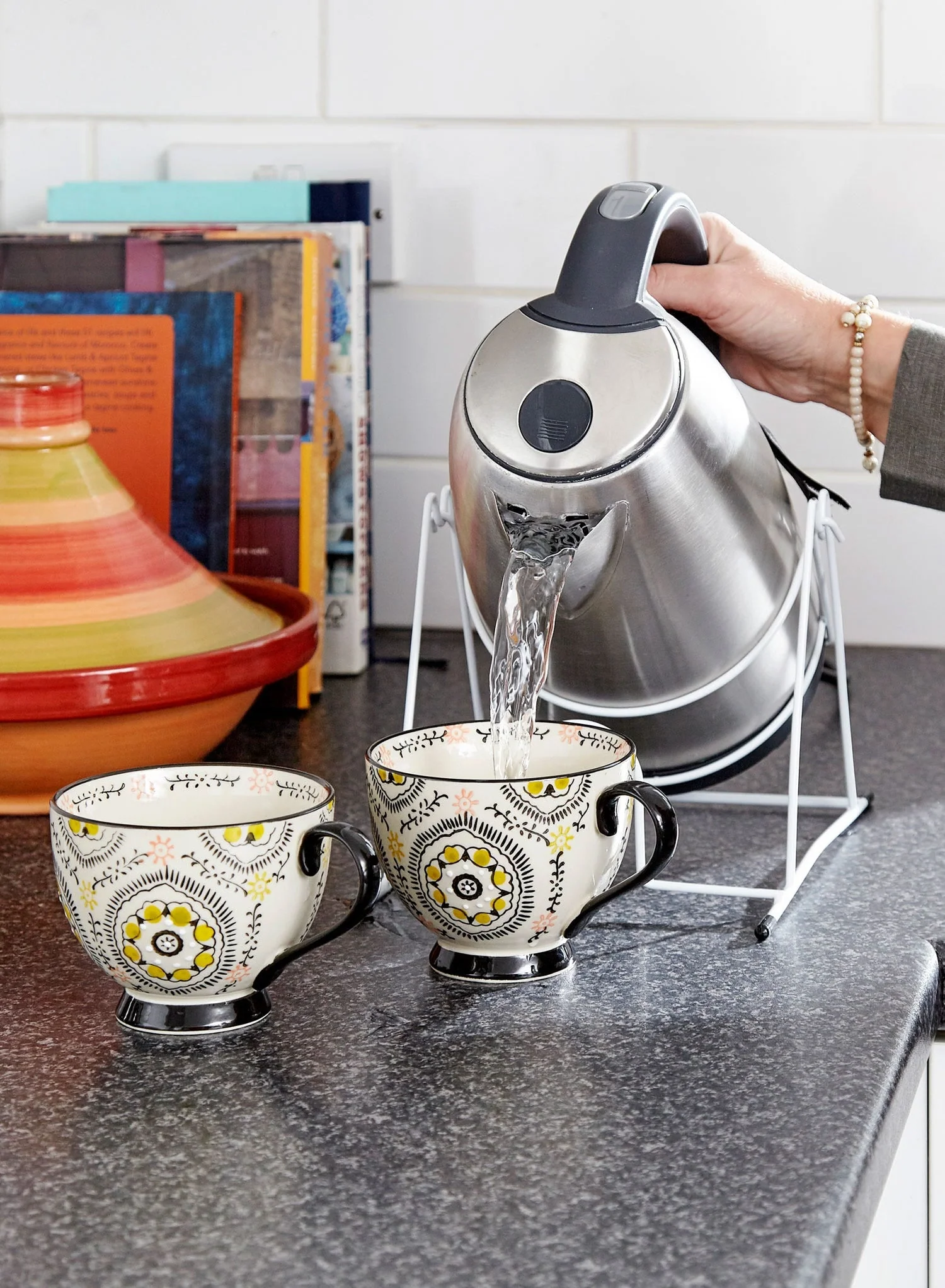 Safe & Steady Kettle Tipper - Image 4