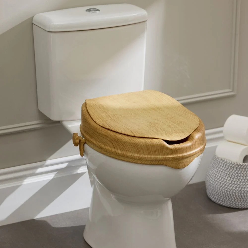 Sanctuary Oak Effect Raised Toilet Seat With Lid - Image 9