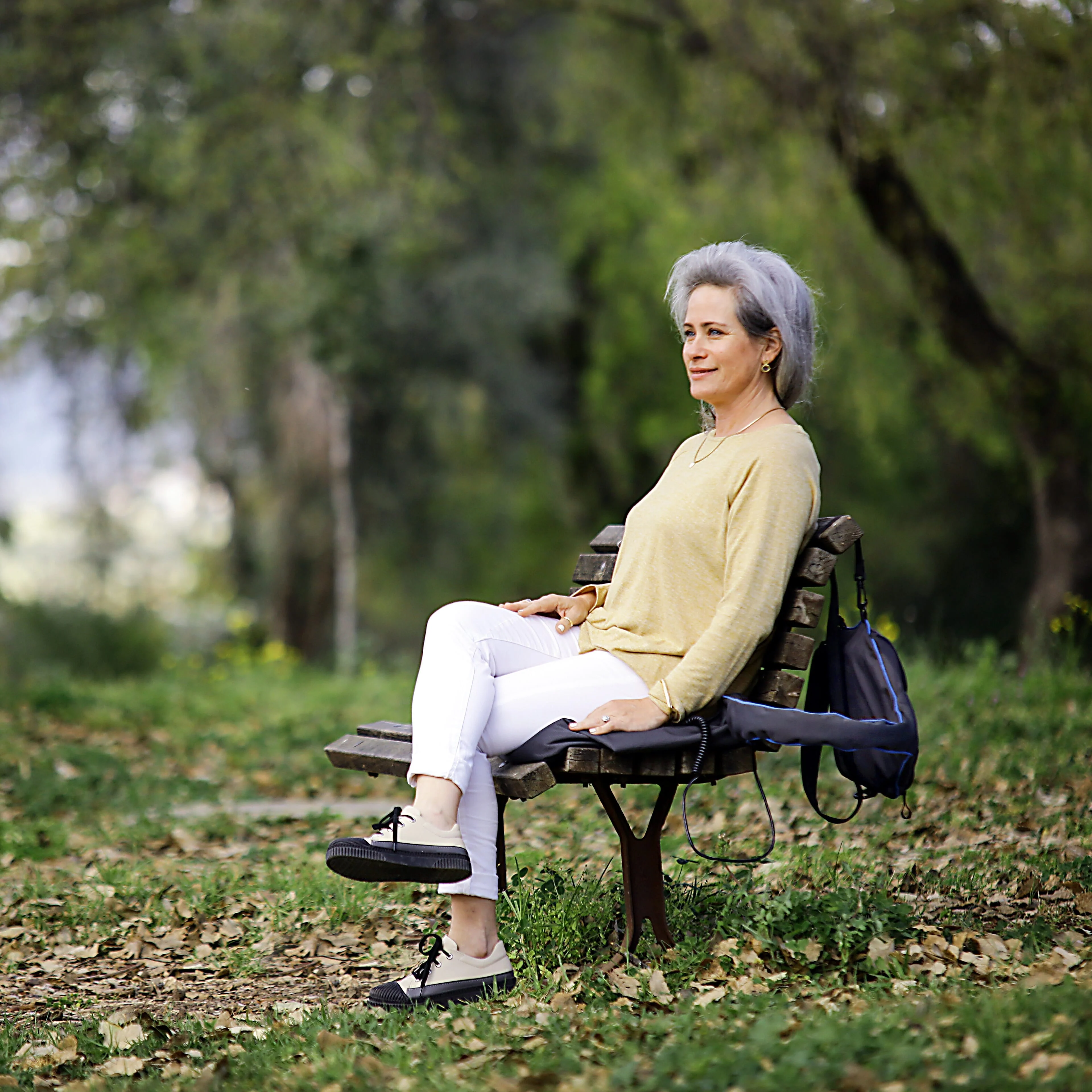 SitnStand Compact Portable Rising Seat - Image 6