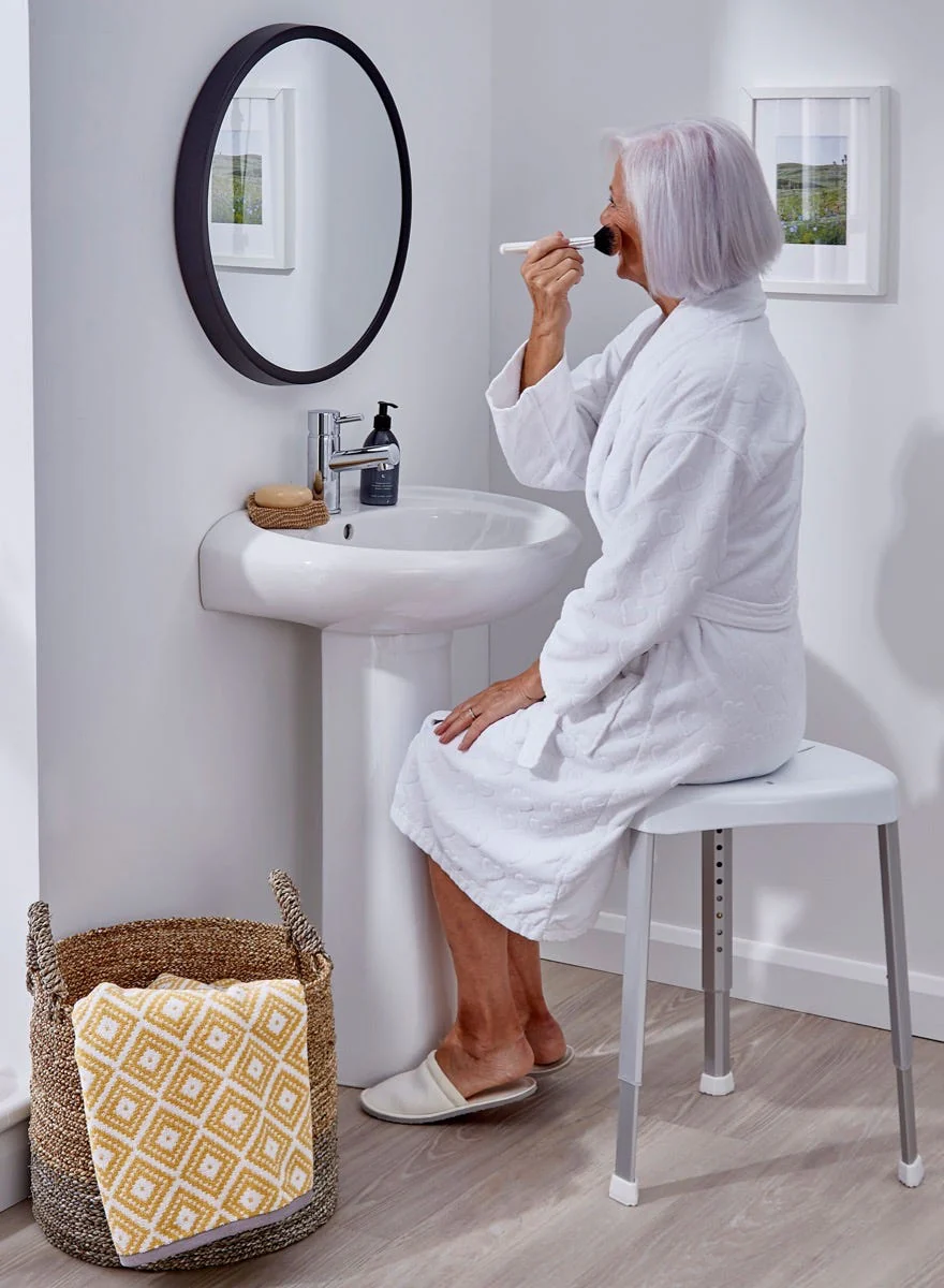 Spirit Bathroom Chair - Image 2