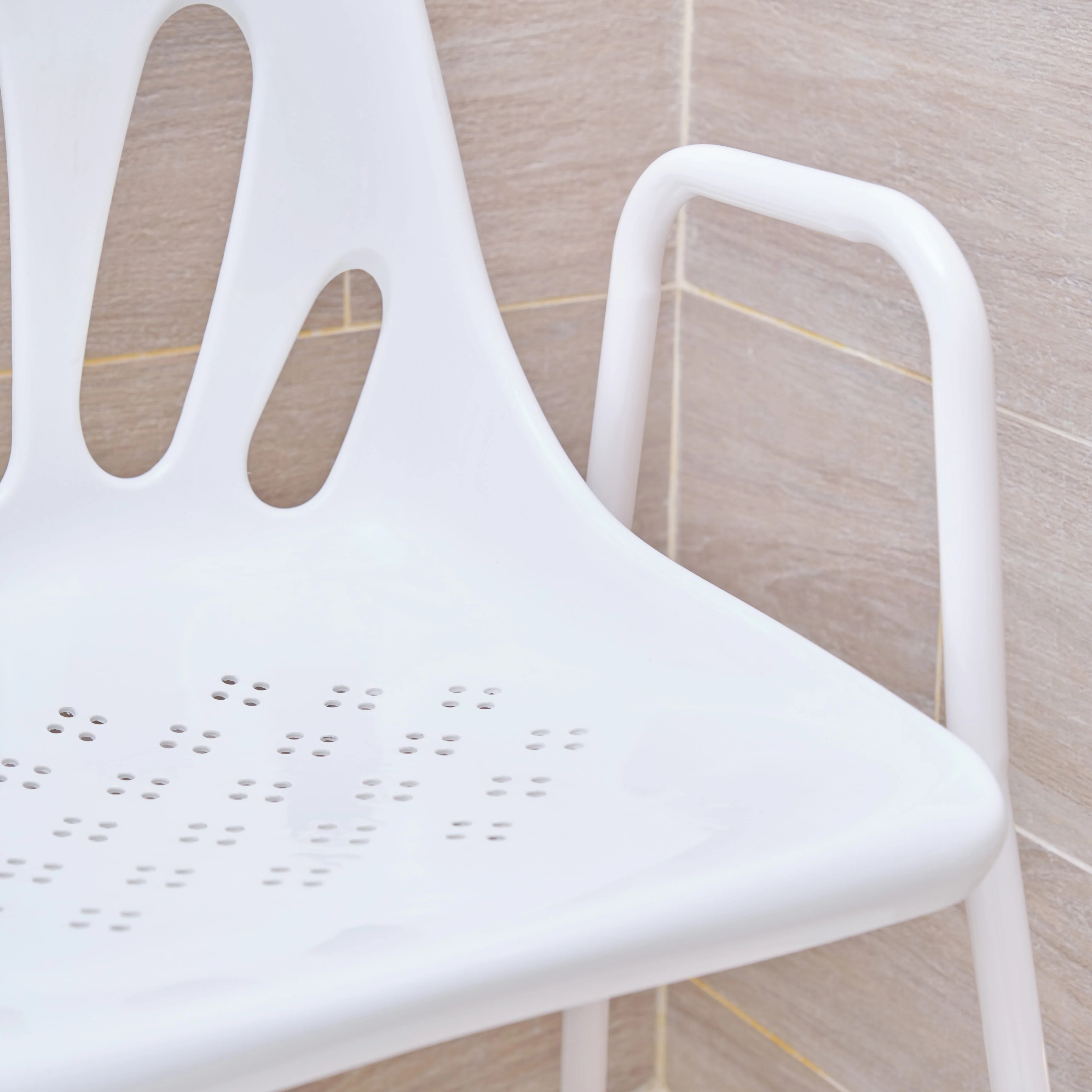 NRS Stackable Adjustable Shower Chair - Image 3