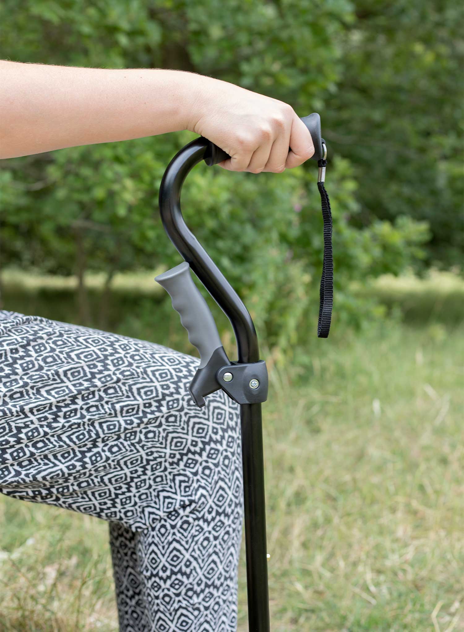 Steady & Sure Grip Cane with Handle - Image 2