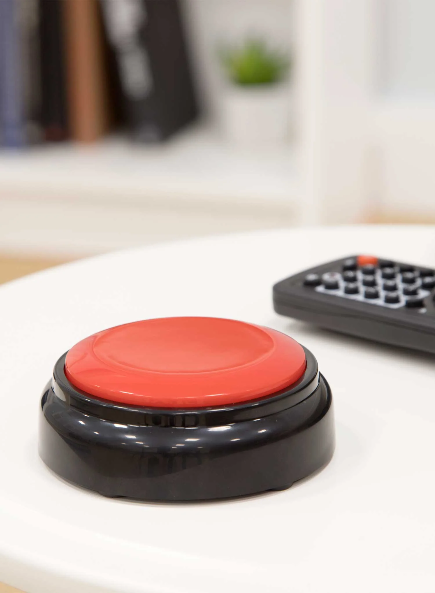 Talking Button Clock - Red - Image 3