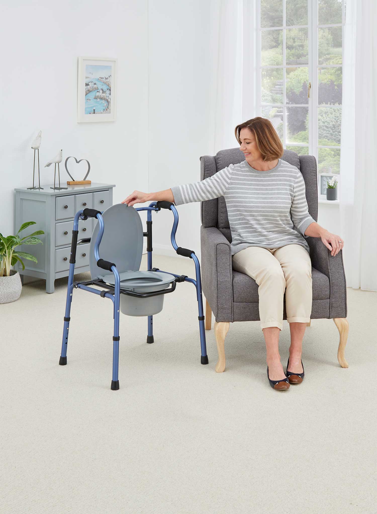Vida 2in1 Walker and Commode - Image 9