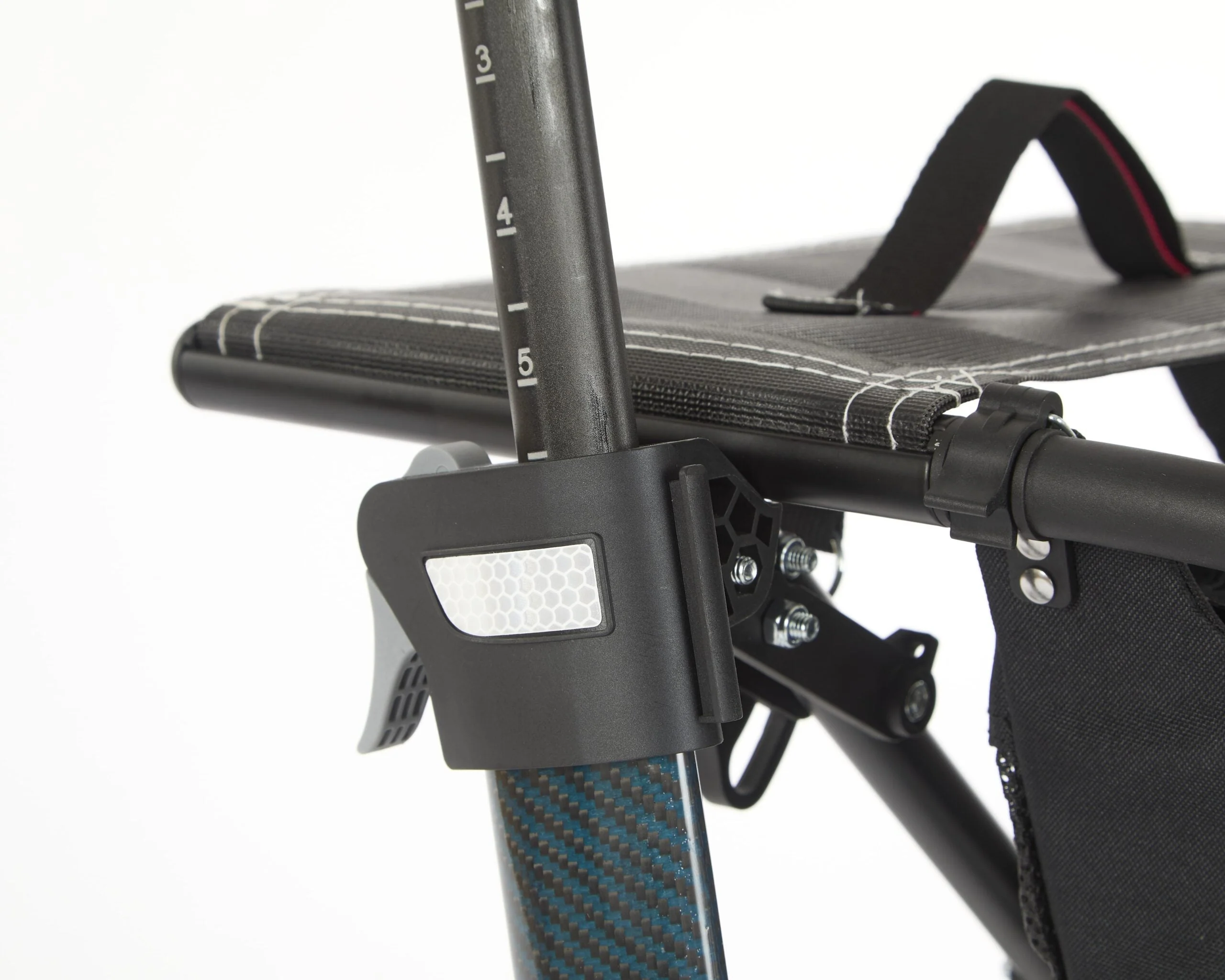 Vivus Carbon Fibre Rollator - Image 15
