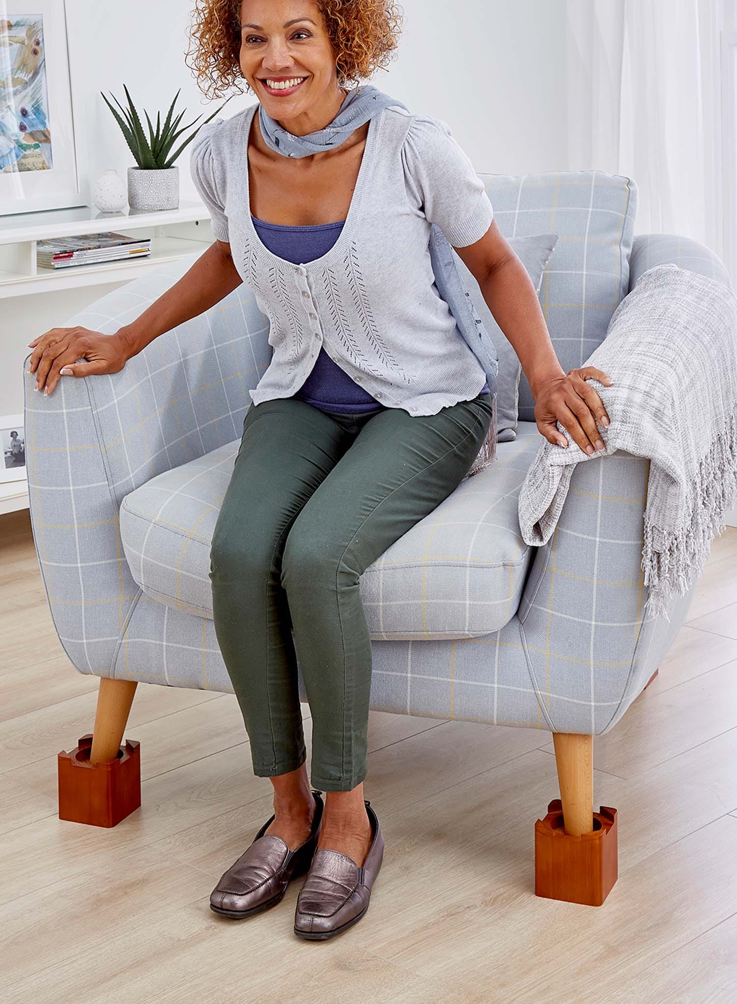Wooden Furniture Raisers - Image 4