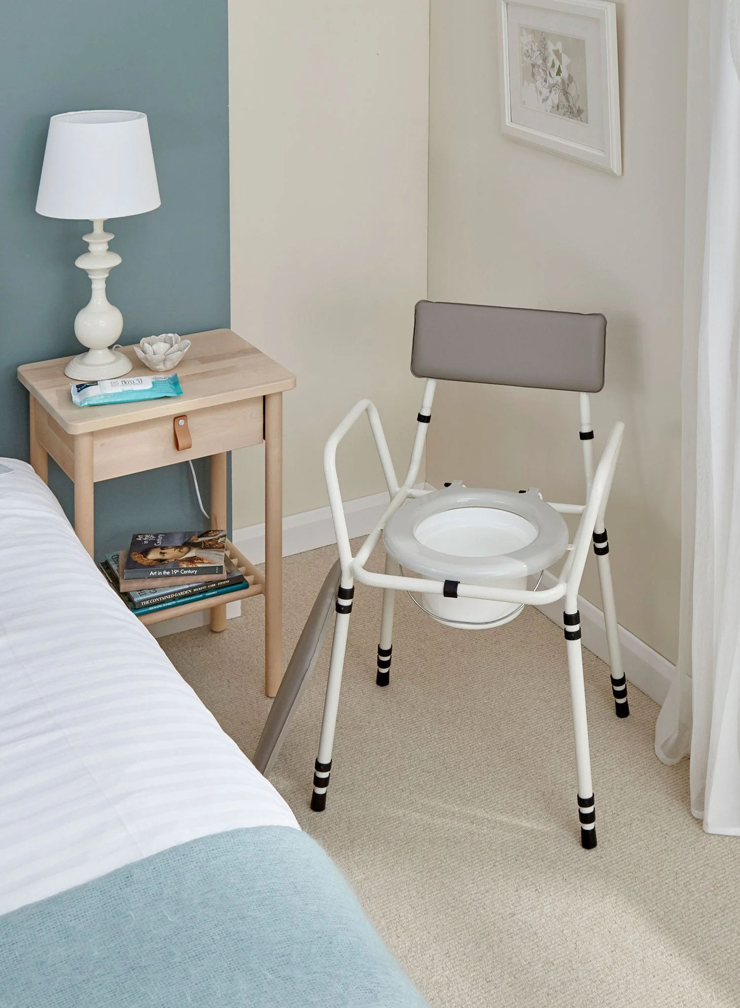 Wren Adjustable Commode - Image 3